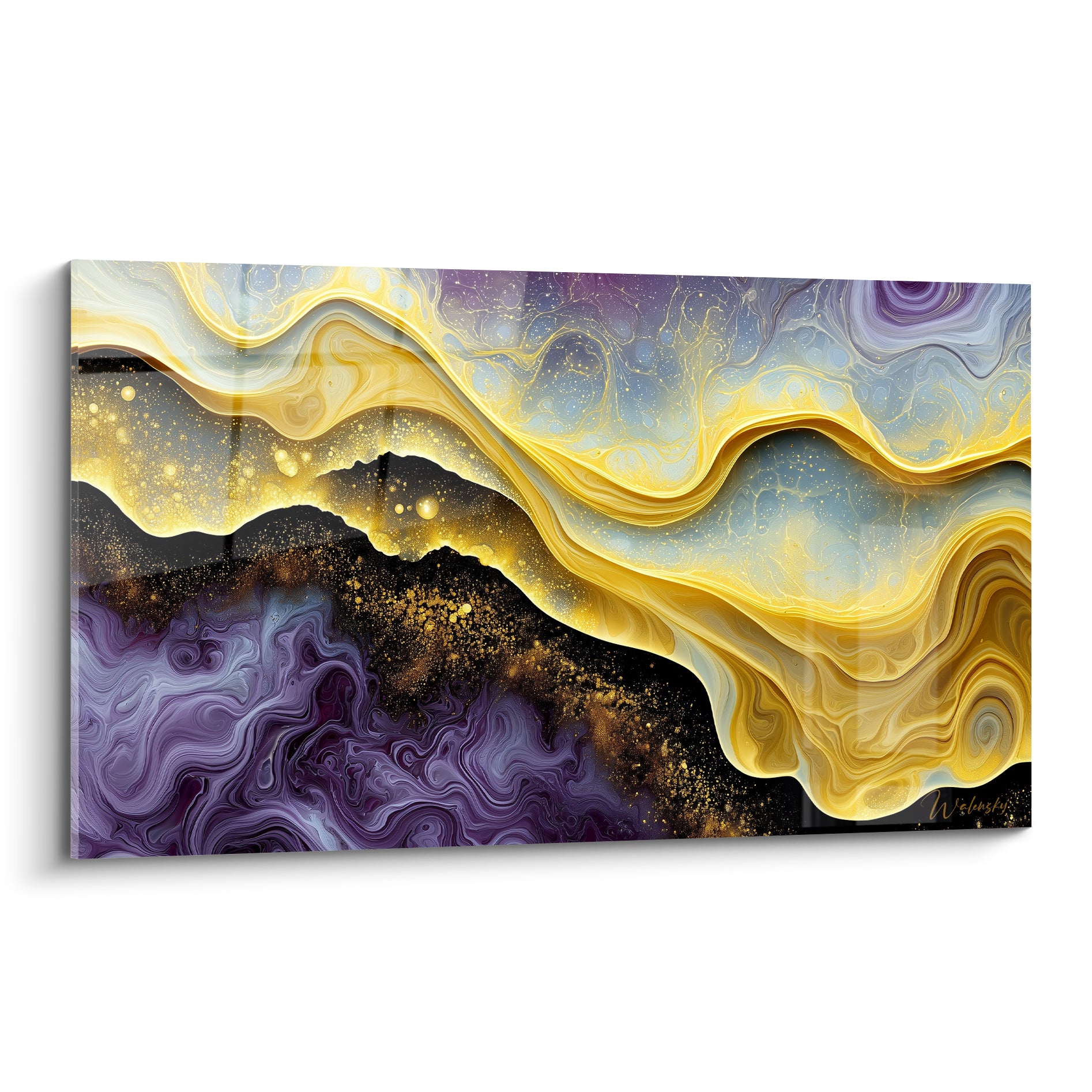 Vagues abstraites dorées et violettes en fusion, texture marbrée, contraste lumineux saisissant