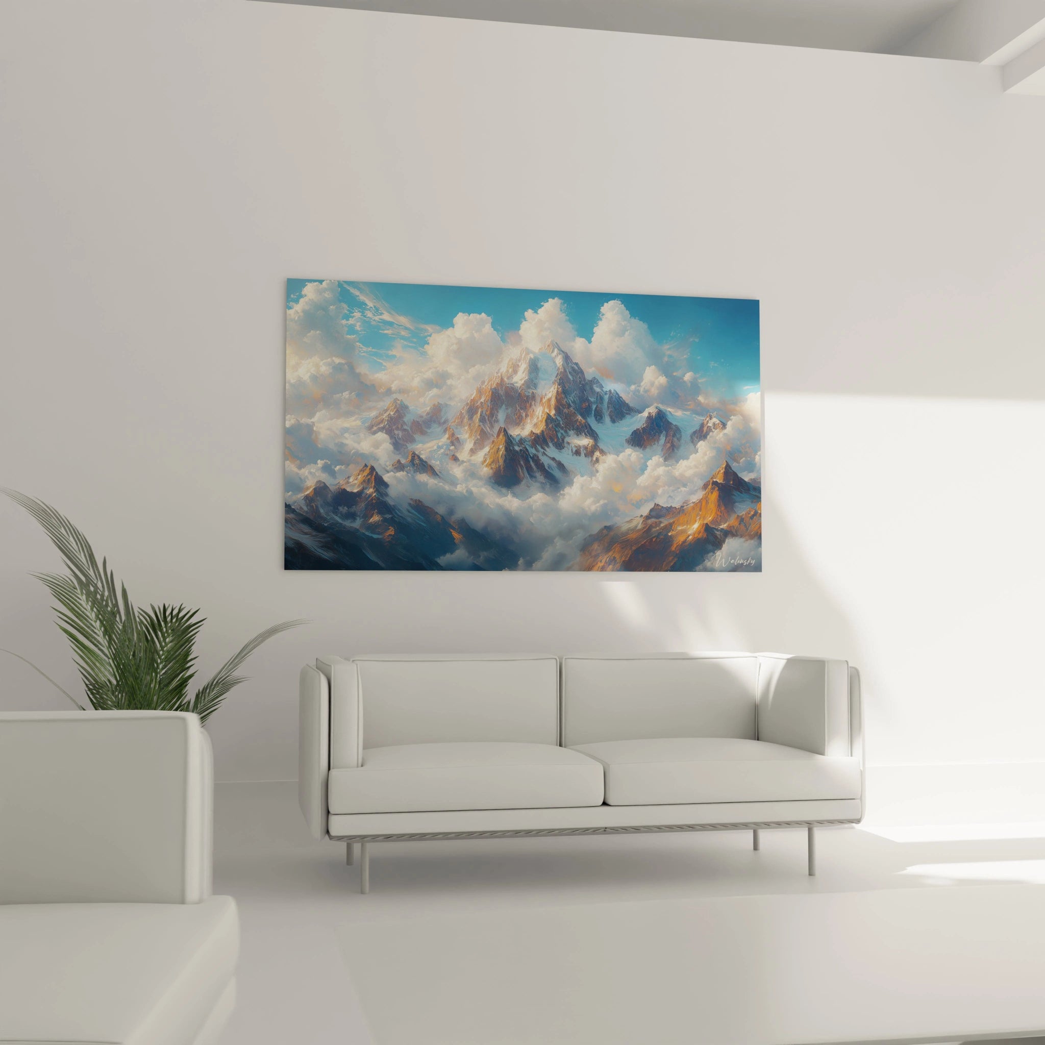 Un tableau montagne panoramique illustrant des sommets escarpés aux formations rocheuses détaillées, partiellement couverts de neige immaculée, entourés de nuages cotonneux et baignés dans une atmosphère bleue lumineuse aux transitions douces.
