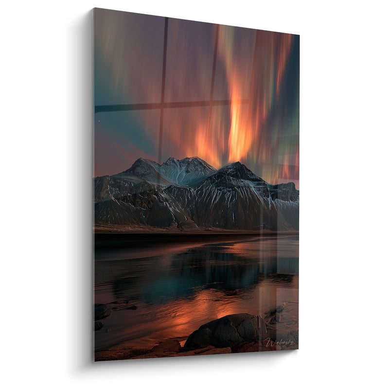 Tableau Montagnes noires aux flammes cuivrées et grises près du rivage - Roches côtières sombres - Edition Aurore boréal