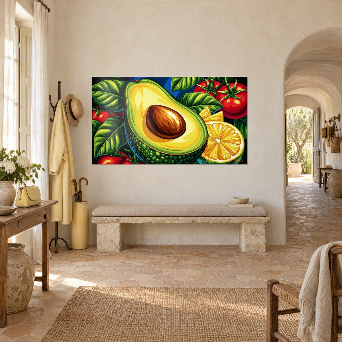 Tableau fruit à la chair dorée cerné de feuilles vertes, tomates rouges et citron, dans un mas provençal en pierre
