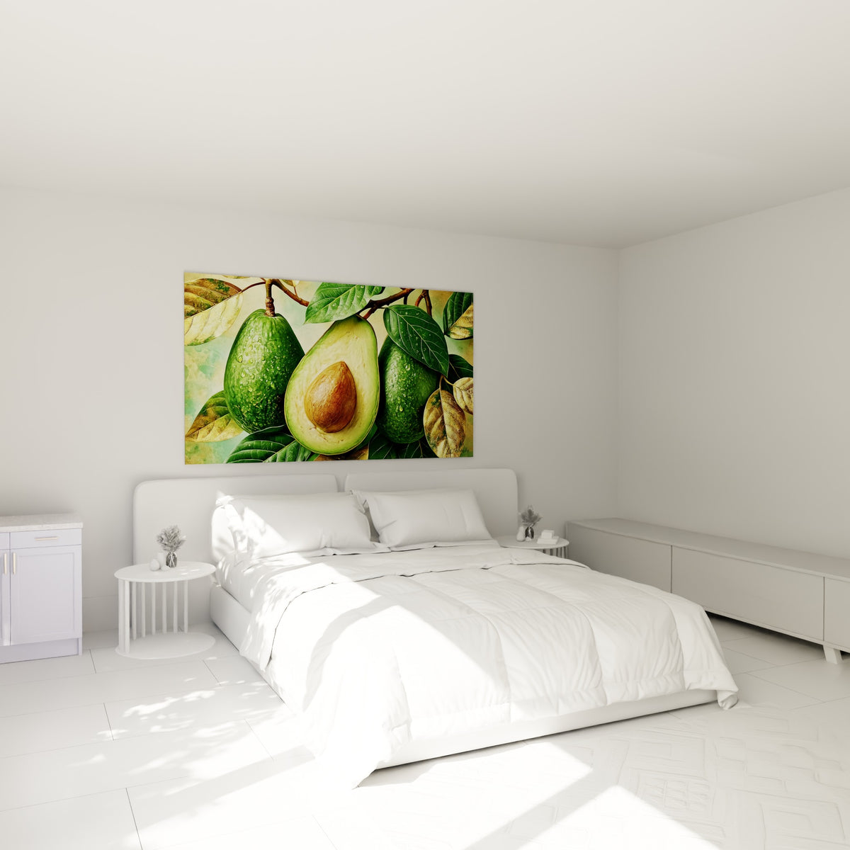 Fruits verts et dorés d'avocatier peints avec réalisme, accrochés au-dessus d'un lit dans une chambre claire