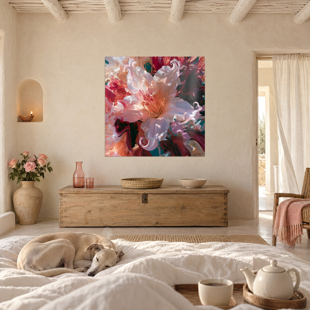 Quadro rododendro avorio con volute ondulate, tocchi cremisi e pesca, levriero sdraiato sopra un letto in una camera luminosa