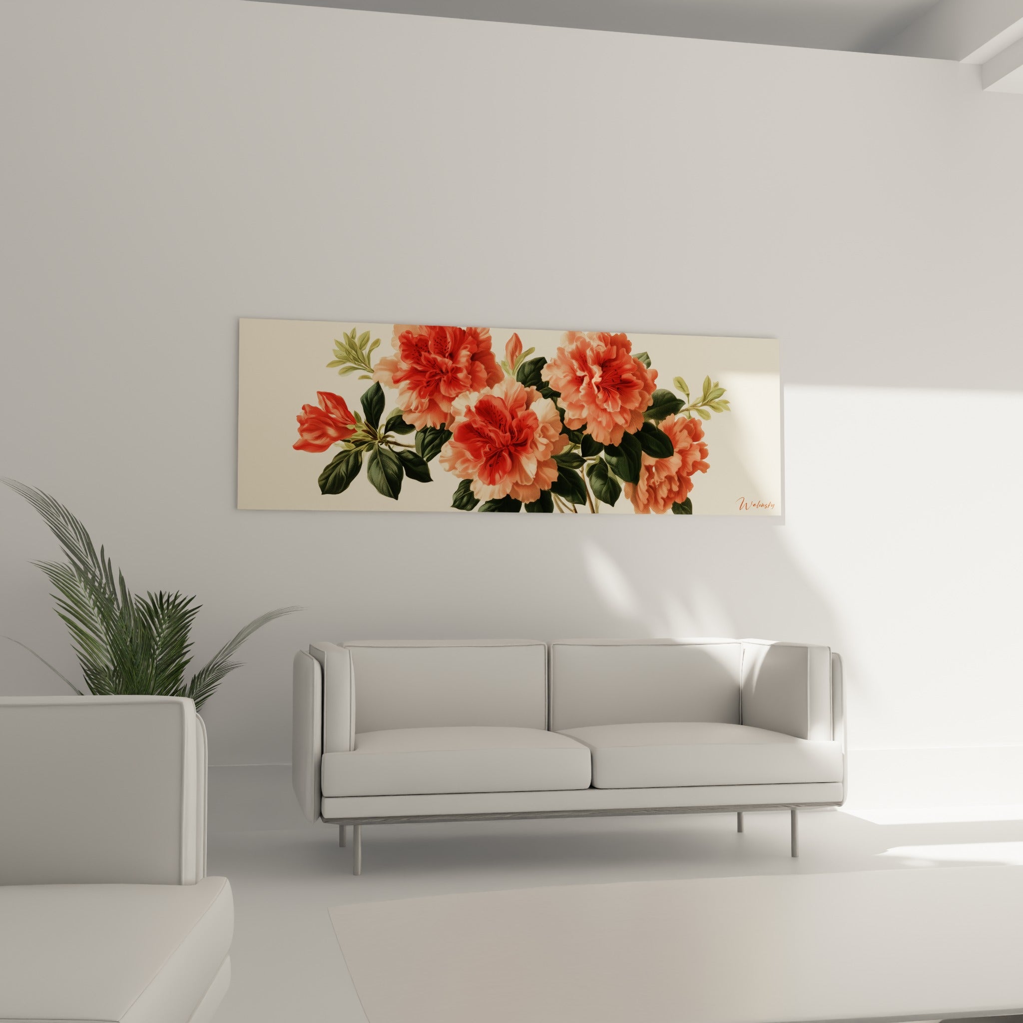 Fleurs d'azalées rouge corail et feuillage vert foncé au-dessus d'un canapé dans un salon lumineux