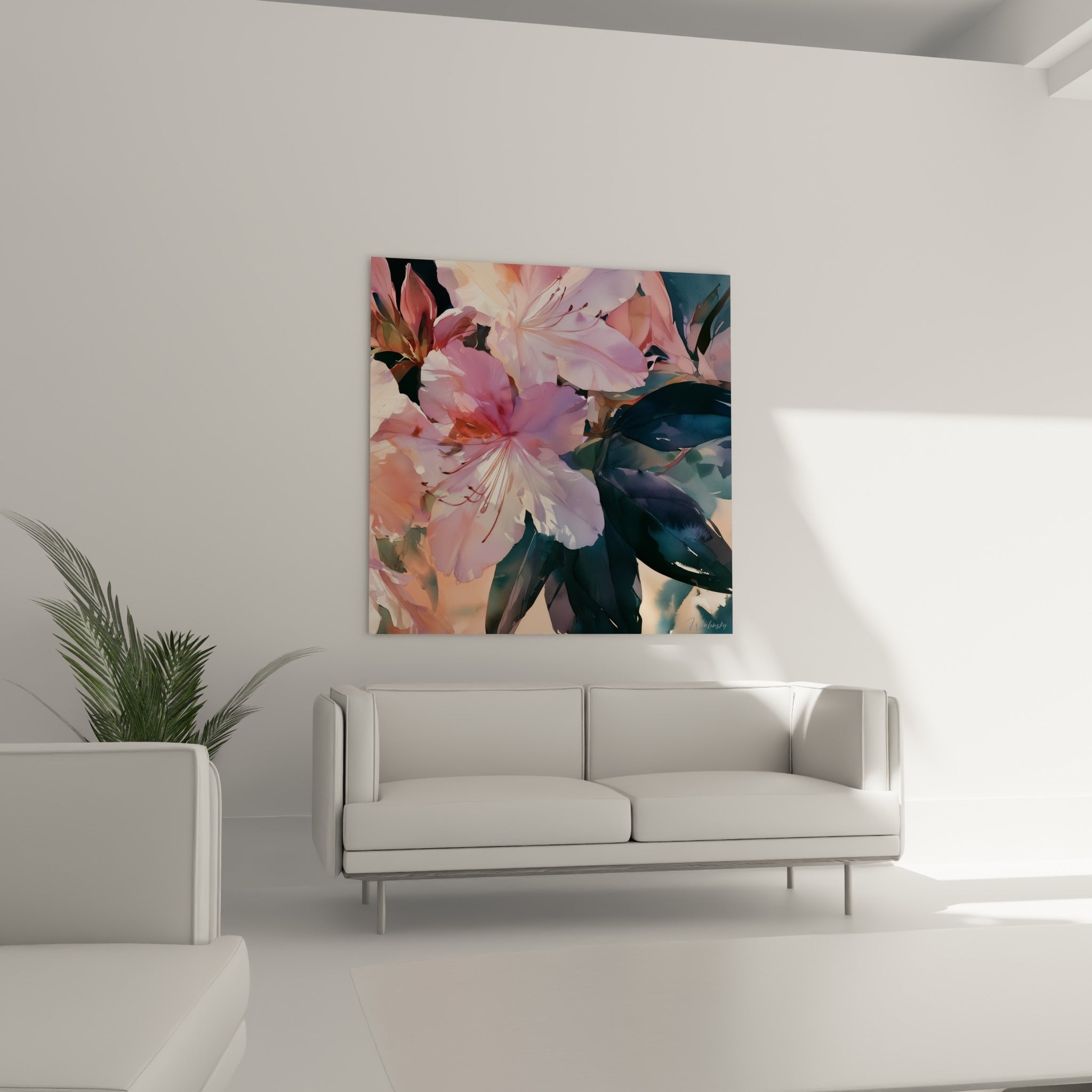 Fleurs d'azalée rose poudré et feuilles vert anthracite, disposées au-dessus d'un canapé dans un salon lumineux