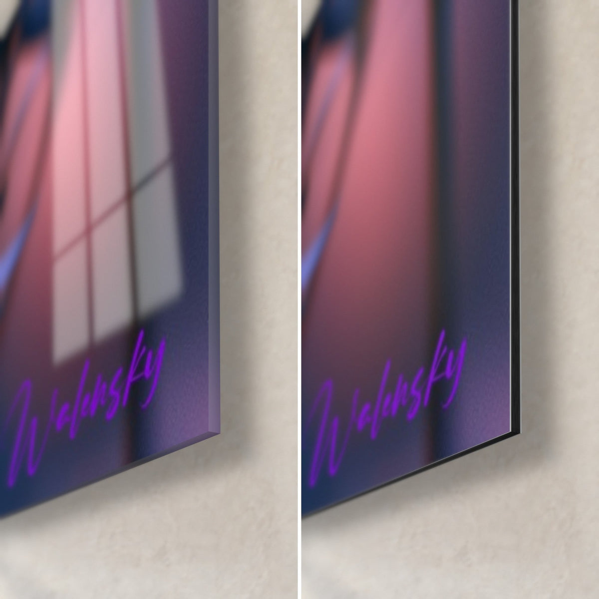 Tableau azalées rose et bleu nuit, coin bas droit : verre acrylique brillant et reflets à gauche, Dibond noir mat à droite, tranche 3 mm