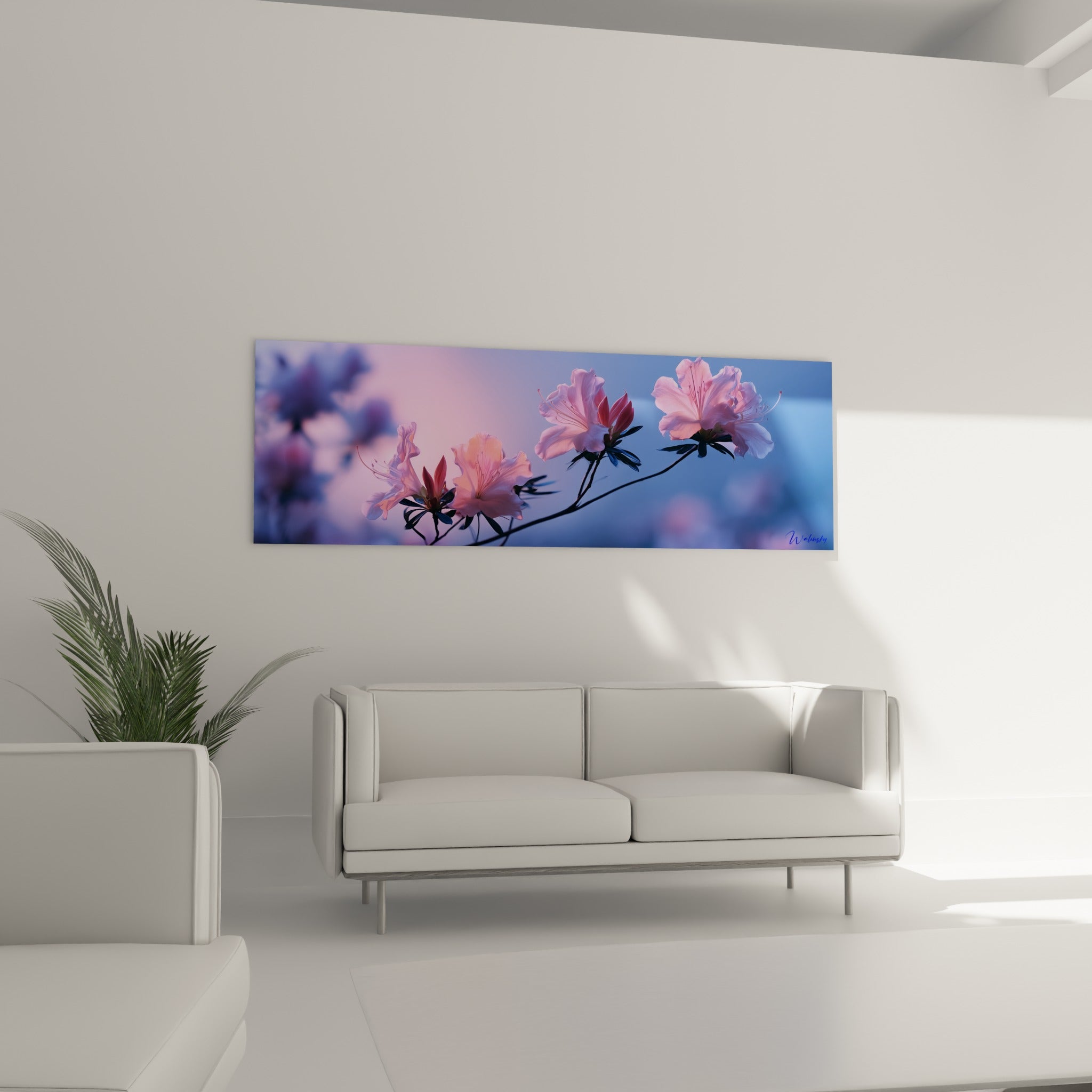 Pétales d'azalée rose et violet lumineux positionnés au-dessus d'un canapé dans un salon lumineux