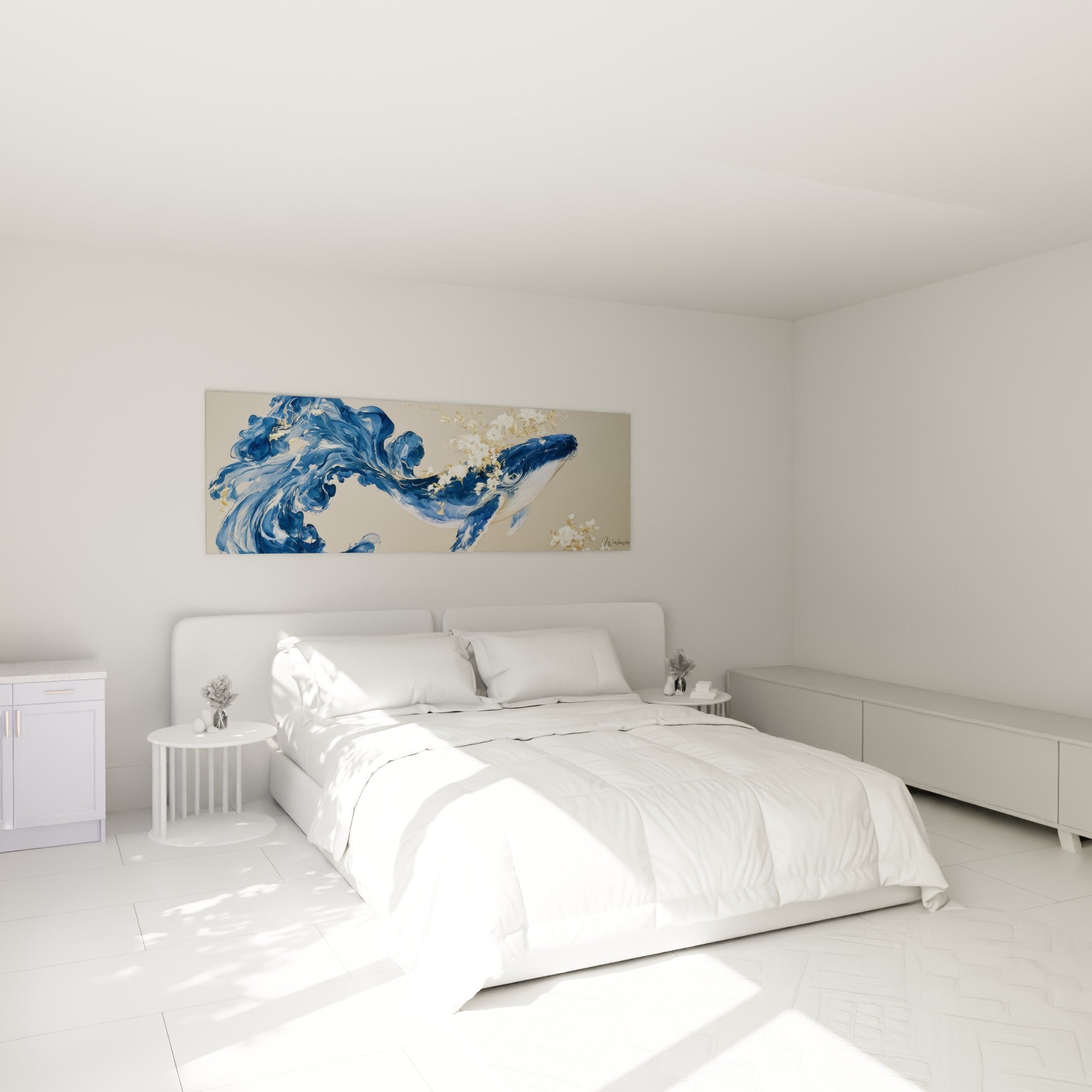 Cétacé bleu marine fleuri accroché au-dessus d'un lit dans une chambre claire et épurée