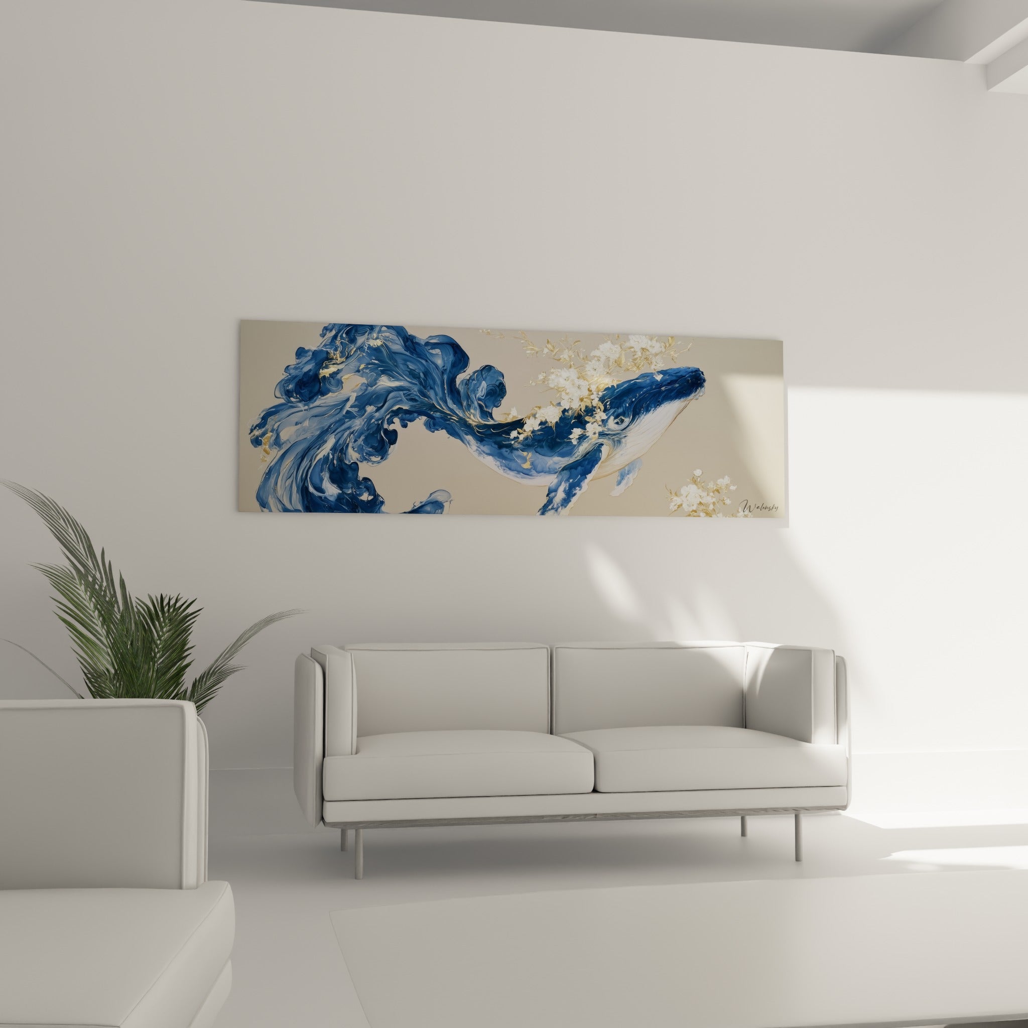 Silhouette marine bleu marine et dorée suspendue au-dessus d'un canapé dans un salon lumineux