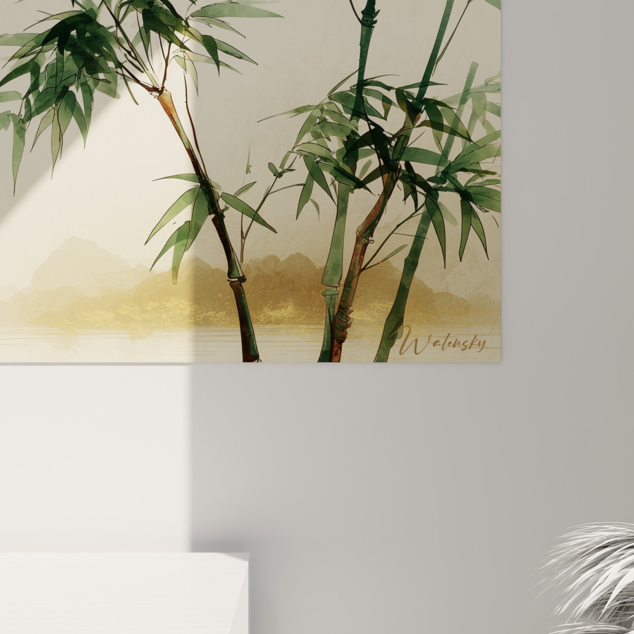 Détail des feuilles de bambou vert profond et nœuds bruns sur texture beige de papier ancien