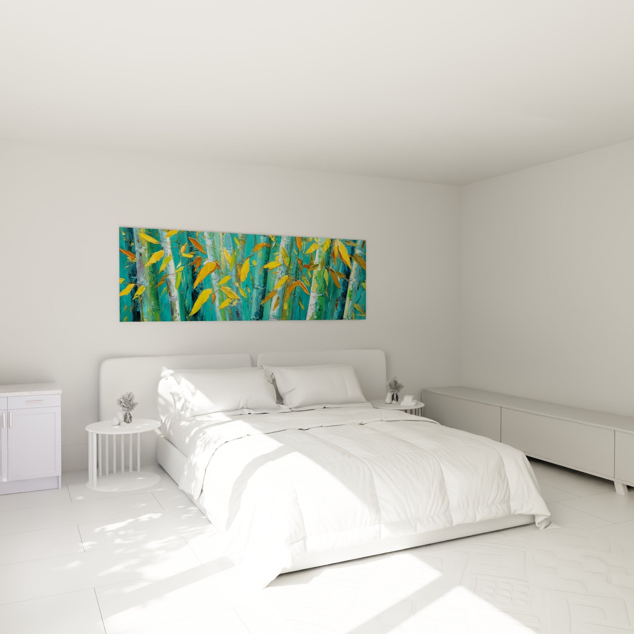 Forêt de bambou turquoise et jaune doré accrochée au-dessus d'un lit dans une chambre claire