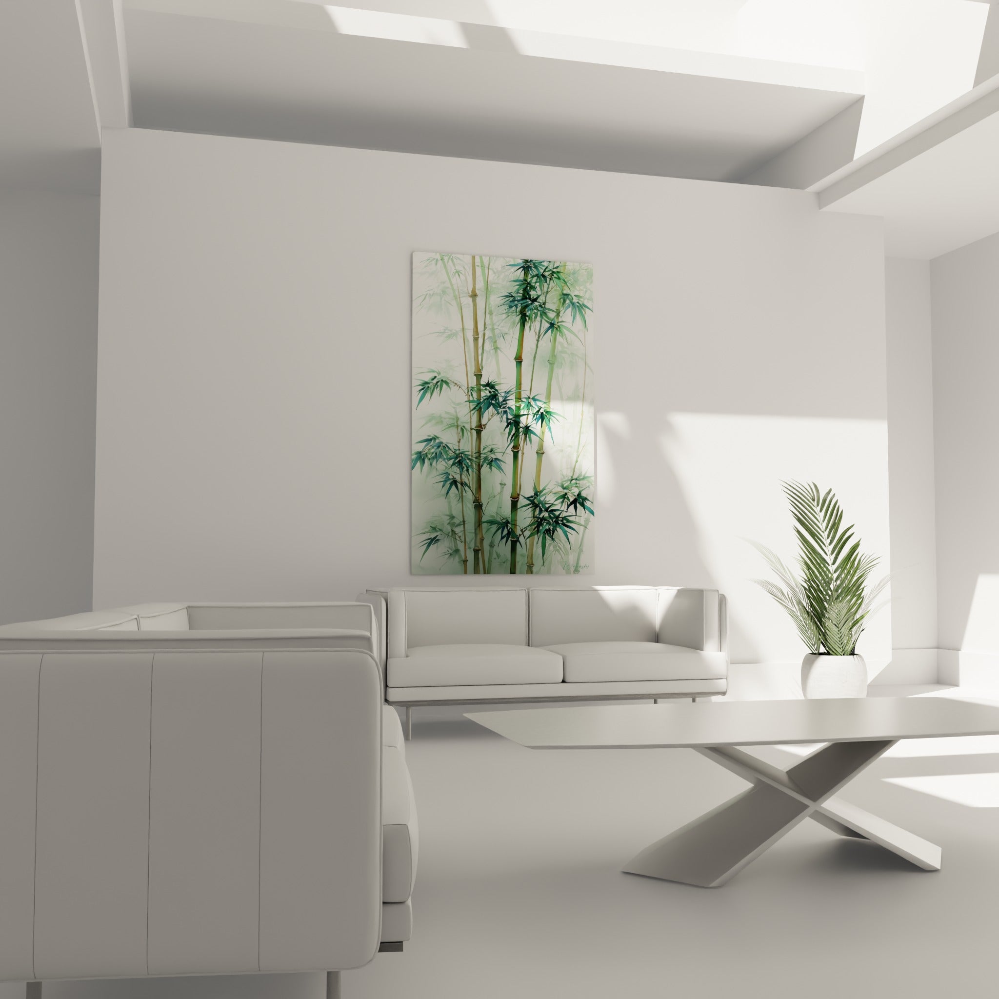Feuillage de bambou vert profond et brume blanche accroché au-dessus d'un canapé dans un salon lumineux