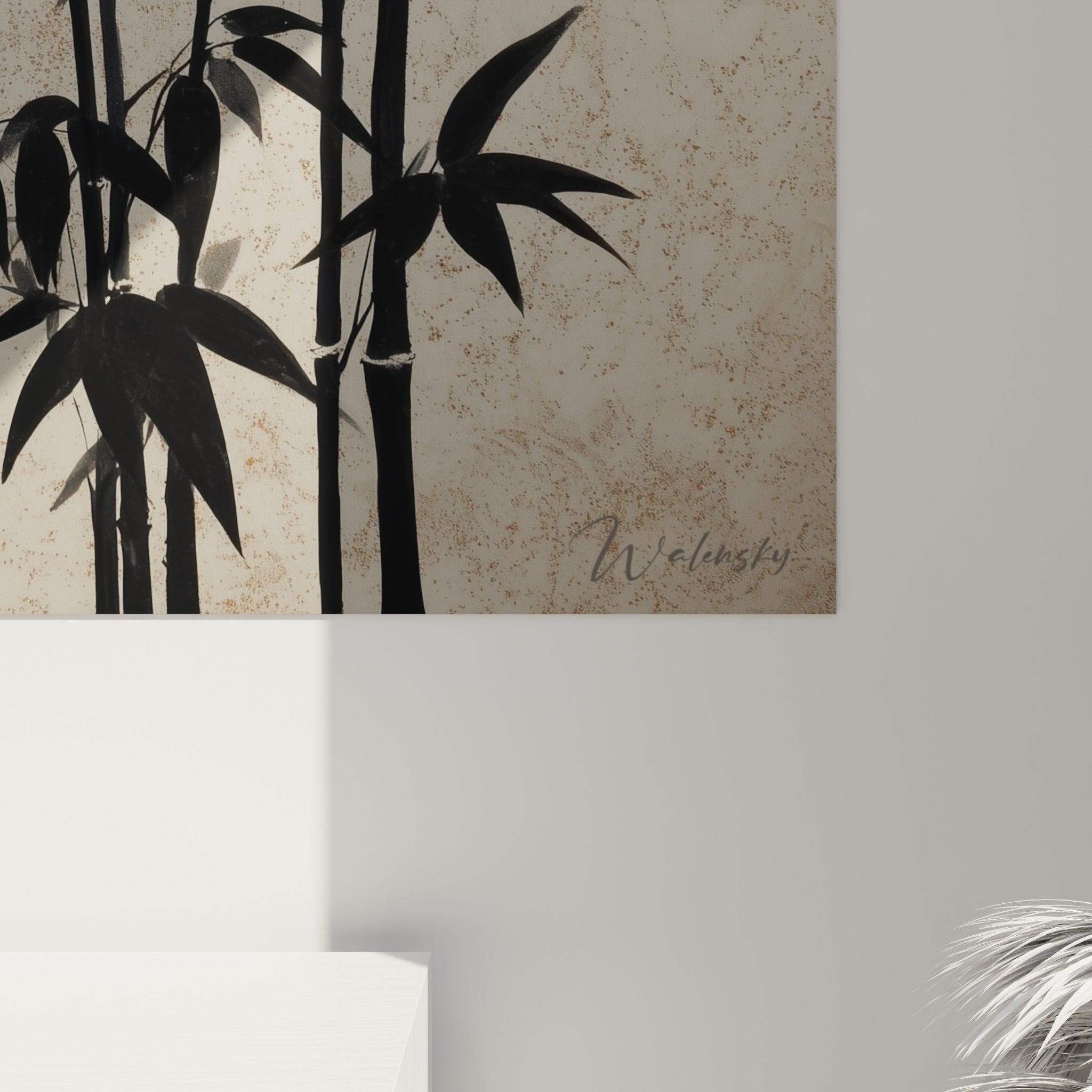 Empâtements dorés et traits noirs du bambou révélant la texture granuleuse de la peinture