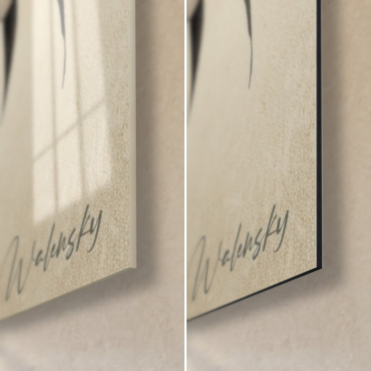 Tableau bambou à l'encre noire sur ivoire, coin bas droit : verre brillant aux reflets, Dibond mat gris, tranche de 3 mm