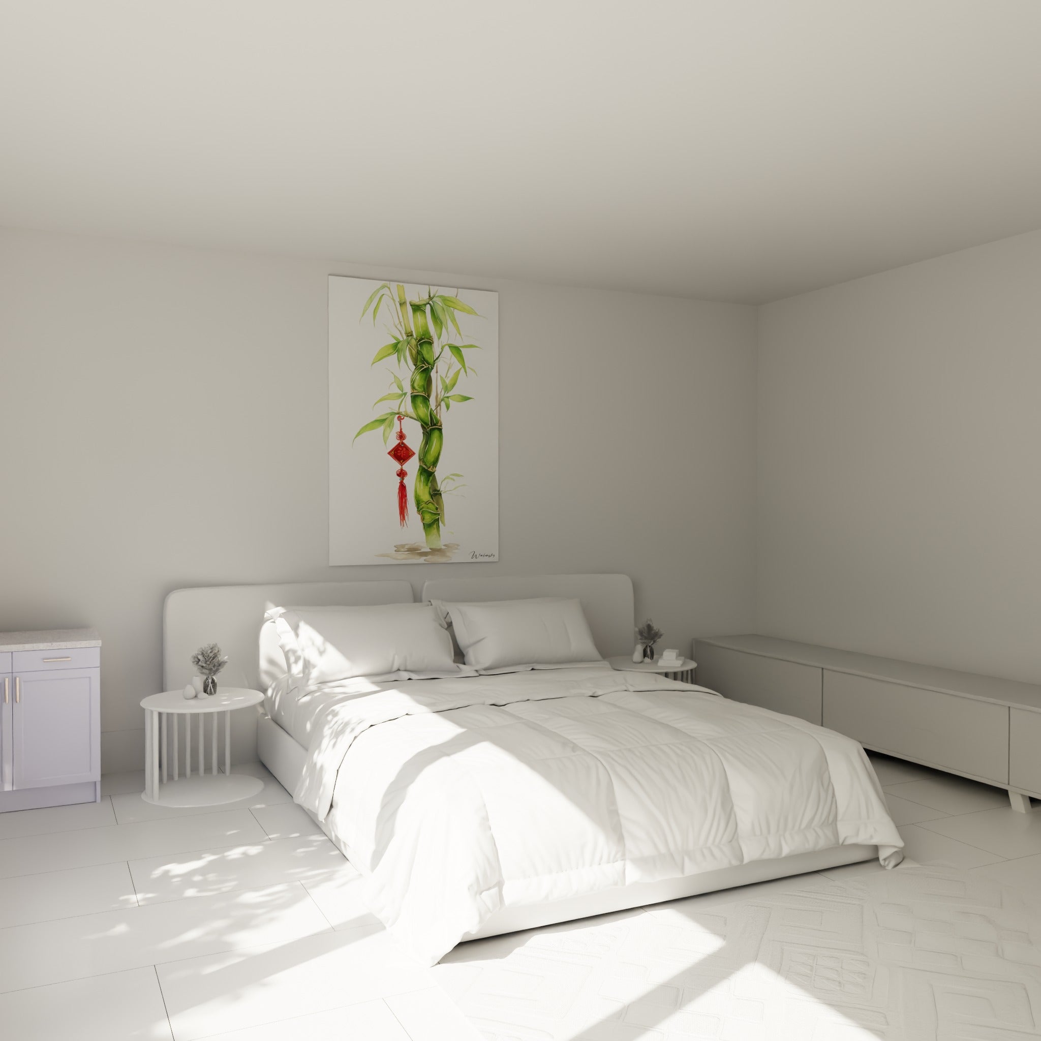 Tiges de bambou vert amande ornées d'un porte-bonheur rouge, accrochées au-dessus d'un lit dans une chambre claire