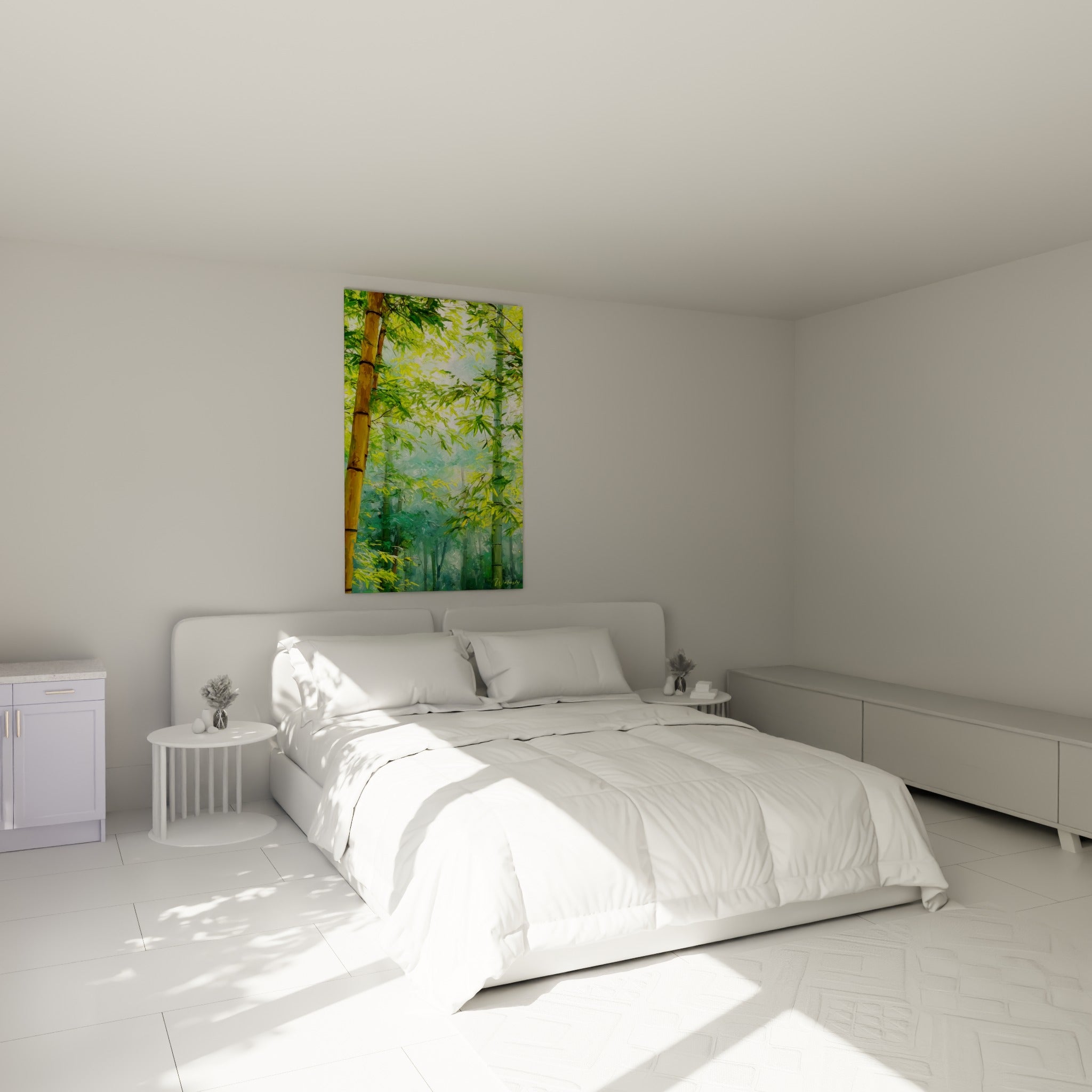Forêt de bambou vert et doré peinte, accrochée au-dessus d'un lit dans une chambre claire