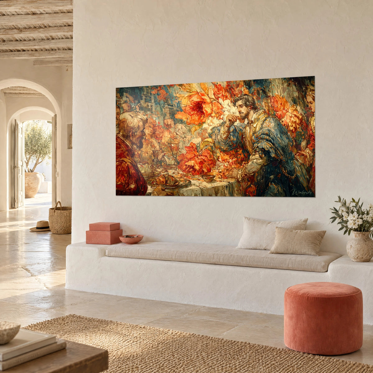 Cuadro festín pintado con pinceladas vibrantes, noble azul y oro rodeado de flores coral sobre la pared blanca de una casa provenzal