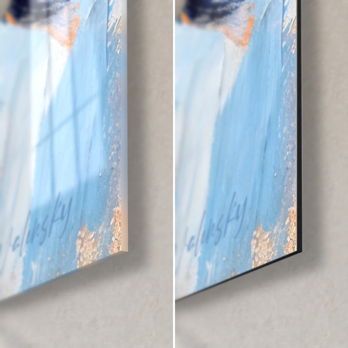 Wall art barracuda in sky blue and cream thick brushwork, bottom right corner: glossy acrylic glass on the left, matte black Dibond on the right