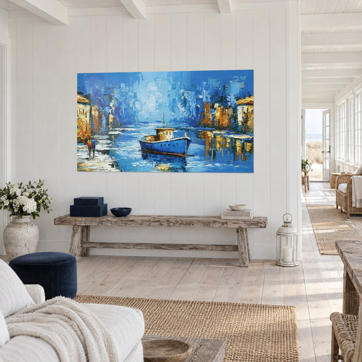 Tableau bateau de pêche indigo sous les maisons jaune safran, empâtements au couteau, mur blanc et banc en bois brut, maison de bord de mer