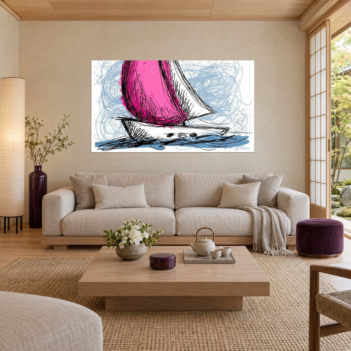 Quadro velliero abbozzato con spinnaker rosa vivo, scafo bianco e mare blu, sopra un divano in un soggiorno luminoso