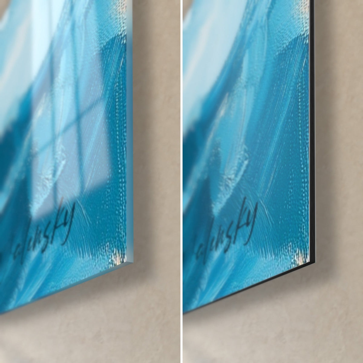 Tableau déferlante bleue et blanche, coin bas droit : verre acrylique brillant à gauche, alu Dibond mat à droite, tranche de 3 mm