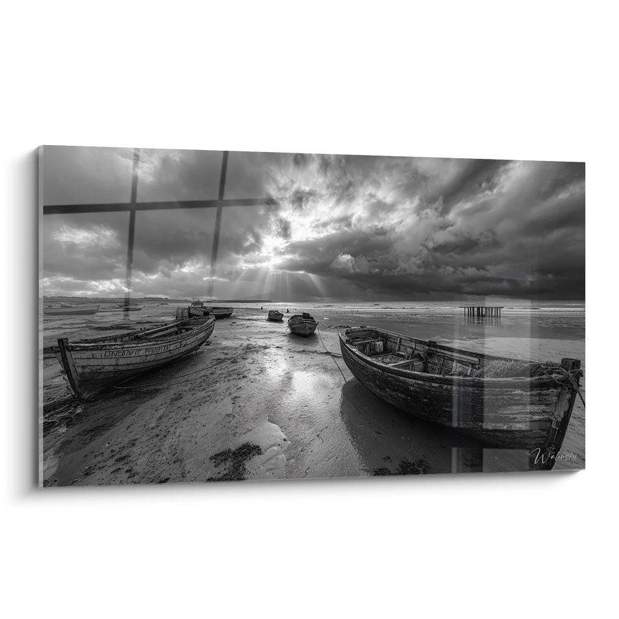 Tableau bateaux de pêche échoués - Marée basse dramatique - Edition paysage noir et blanc