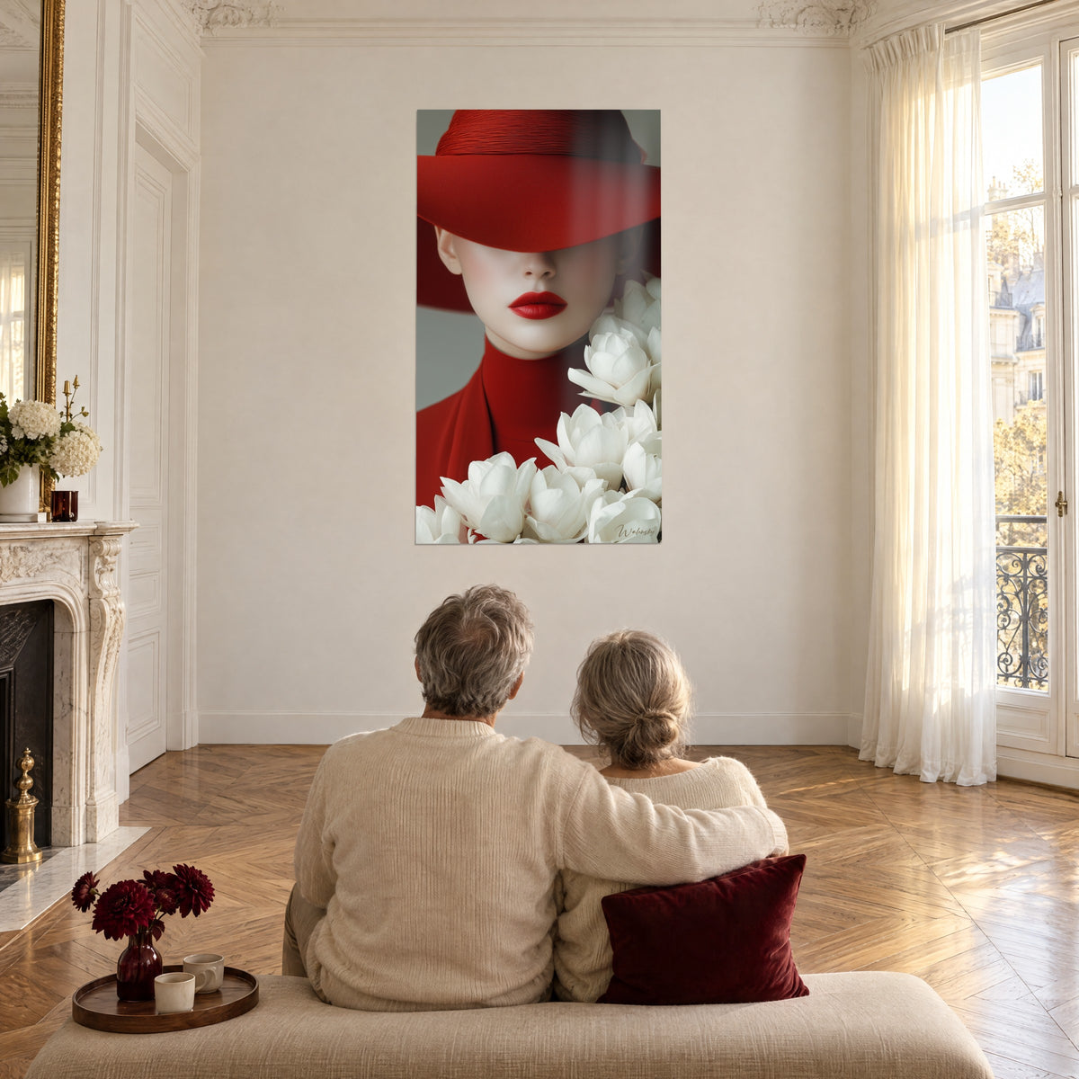 Quadro giovane donna velata dal suo cappello color ciliegia, grandi fiori alabastro, di fronte a una coppia seduta su una panchina