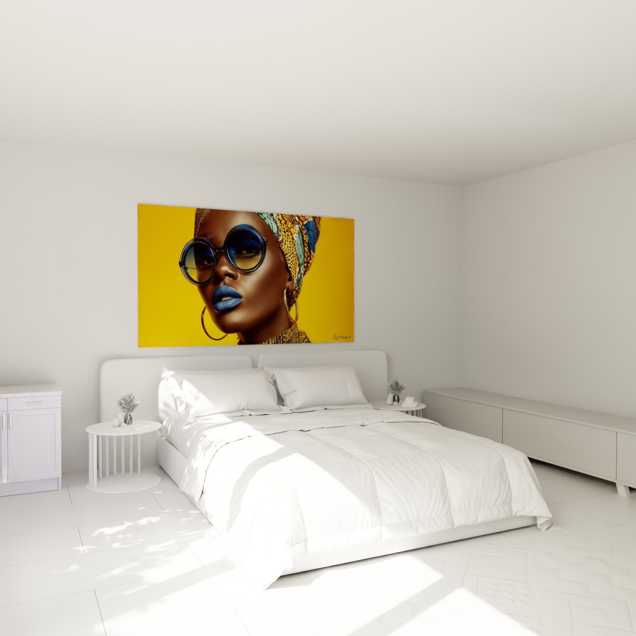 Visage aux lèvres bleu marine et turban turquoise doré au-dessus d'un lit dans une chambre claire