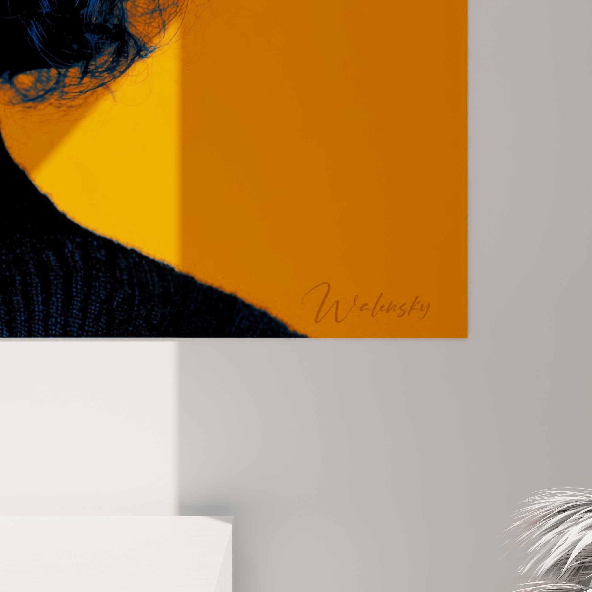 Détail du grain pictural bleu et orange, empâtements visibles sur la peau et les mèches noires bouclées