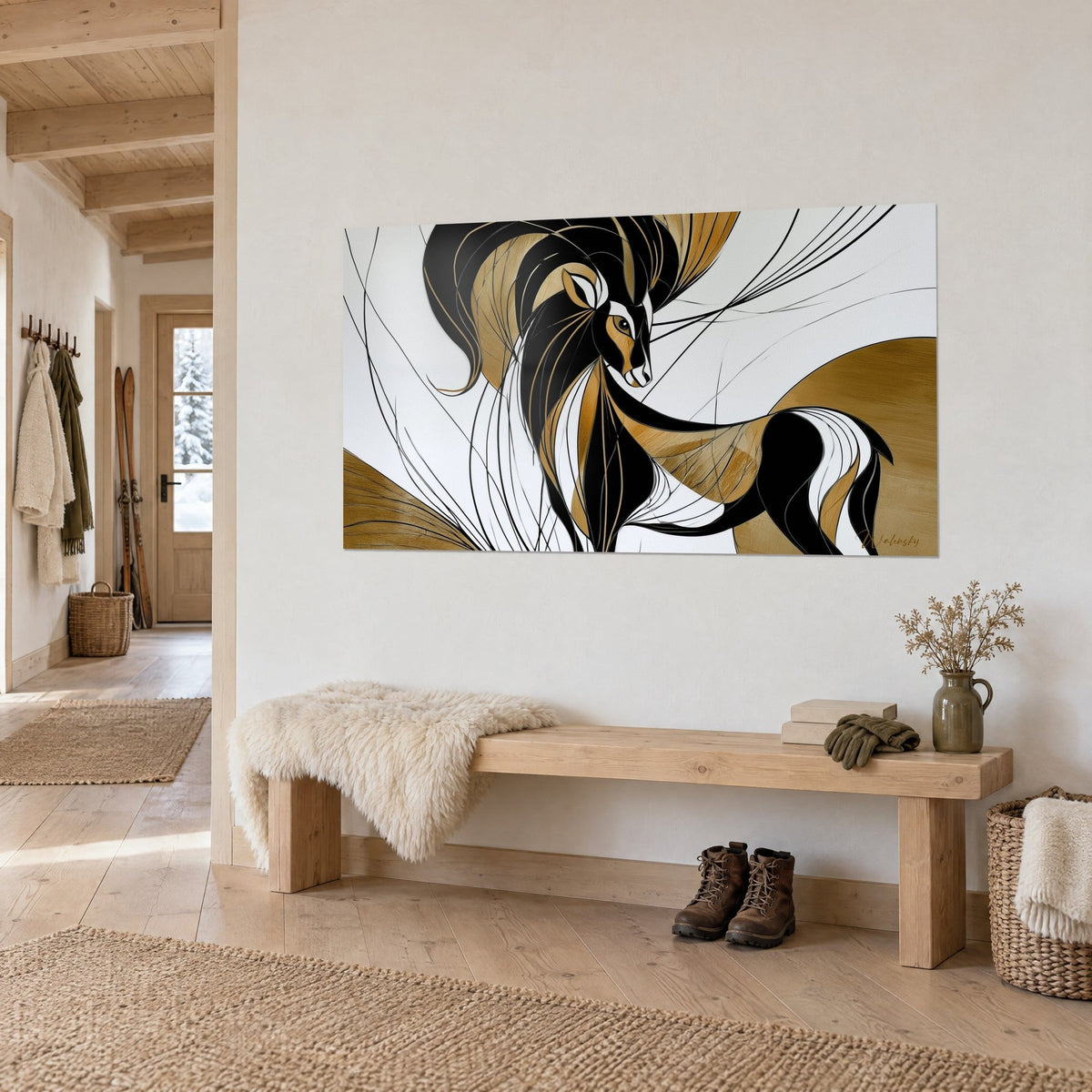 Quadro Sagoma di animale dalle corna arrotolate, sottili tratti neri su fondo bianco e ocra, sopra una panca in legno
