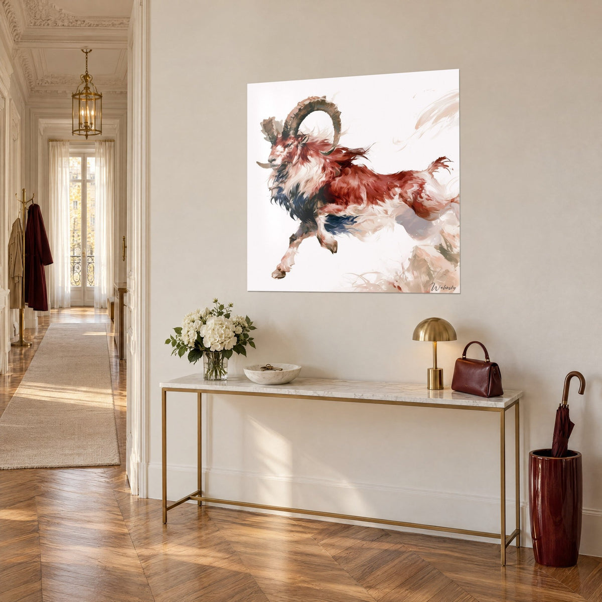 Schilderij van een moeflon met baksteenrood en wit wol, marineblauwe borst, gouden kromming van een console, driekwart zicht, gang