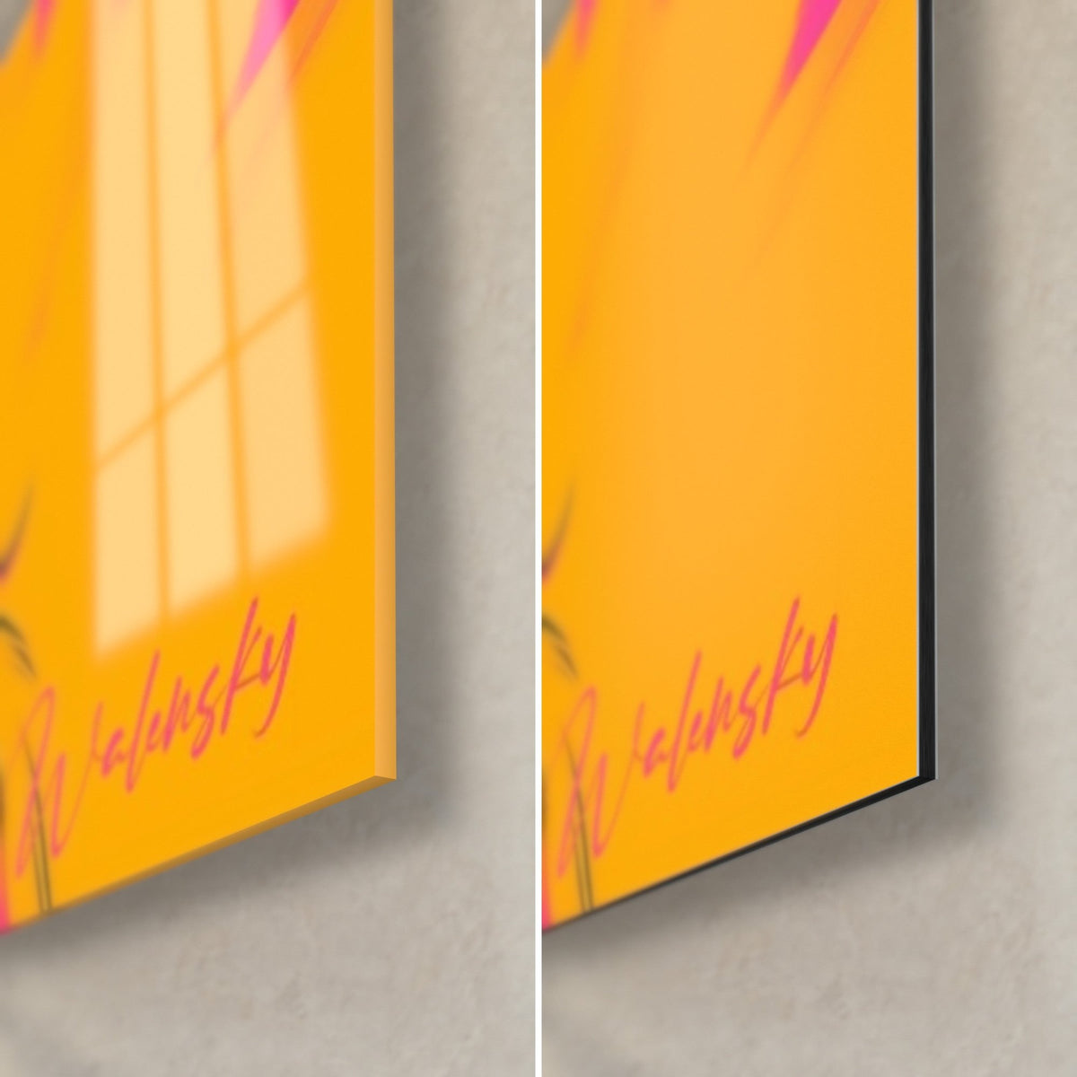 Tableau ruminant cornu en pop art, coin bas droit : verre brillant à gauche, Dibond noir mat à droite, signature rose