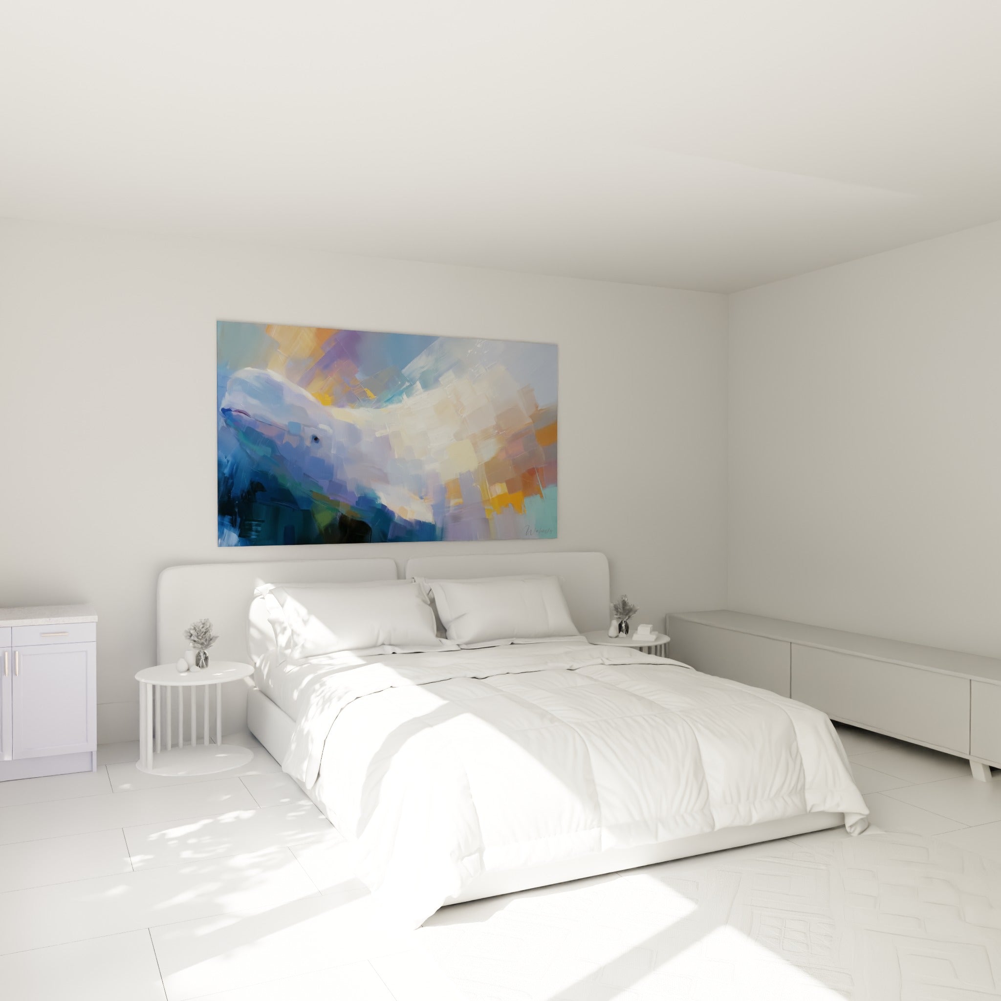 Créature marine bleu marine et dorée peinte en touches larges, au-dessus d'un lit dans une chambre claire