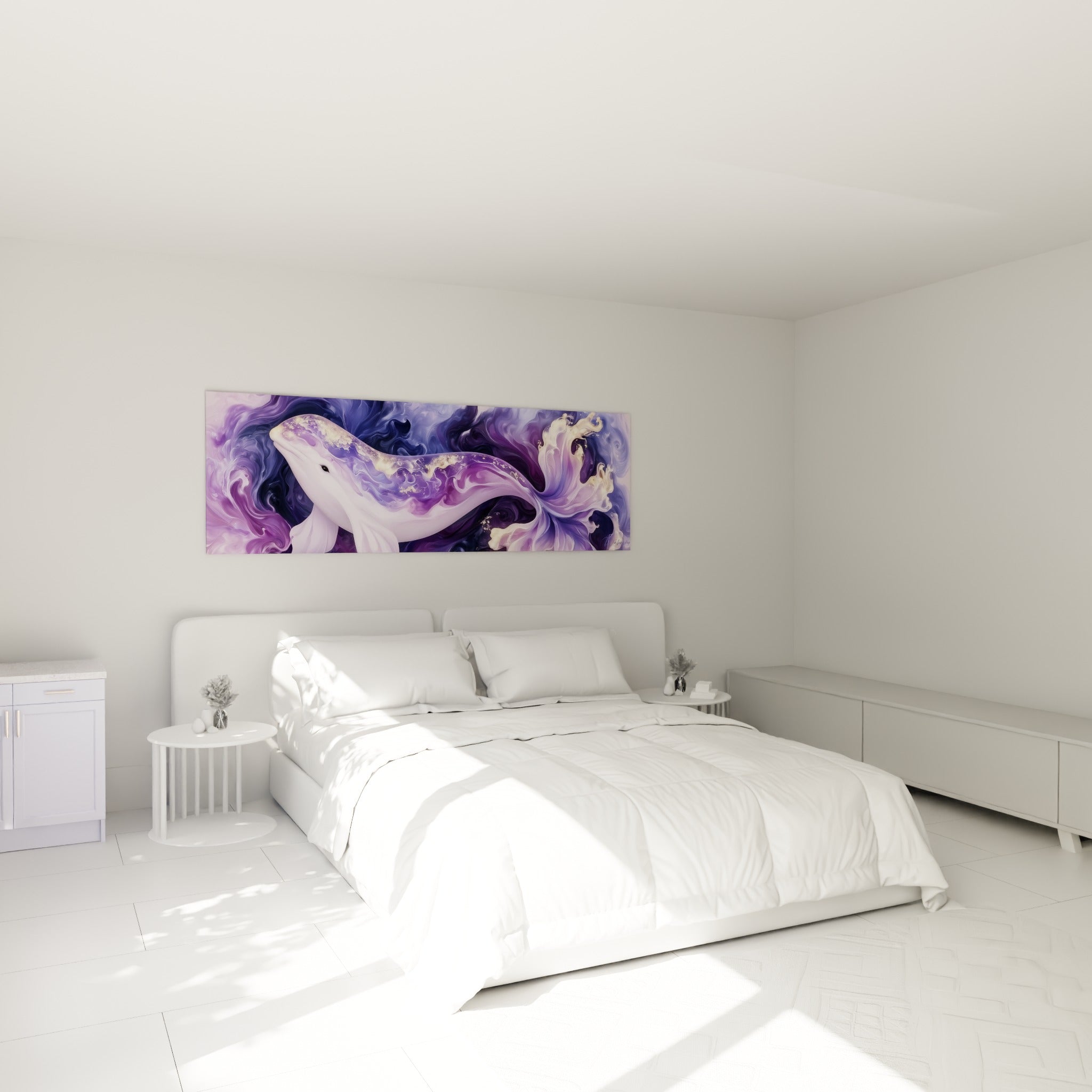 Créature marine violette et dorée aux formes ondulantes, au-dessus d'un lit dans une chambre claire