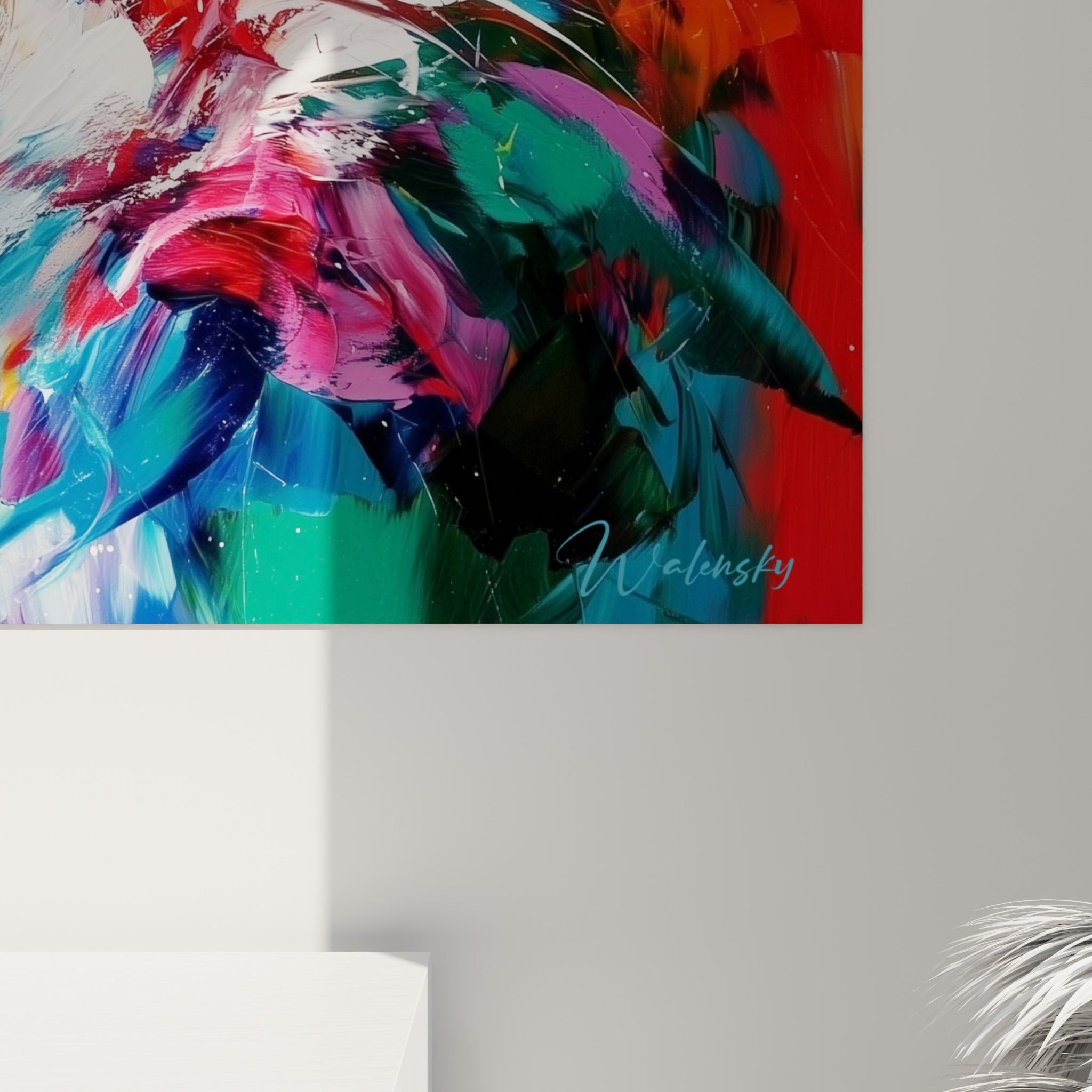 Empâtements blancs et coulures rouges se mêlant au bleu profond, texture épaisse de peinture au couteau