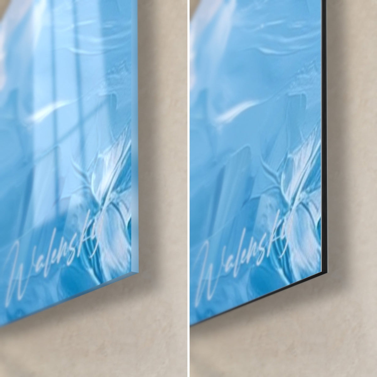 Tableau beluga immaculé, coin bas droit : verre acrylique brillant bleu ciel à gauche, Dibond mat noir à droite, tranche 3 mm