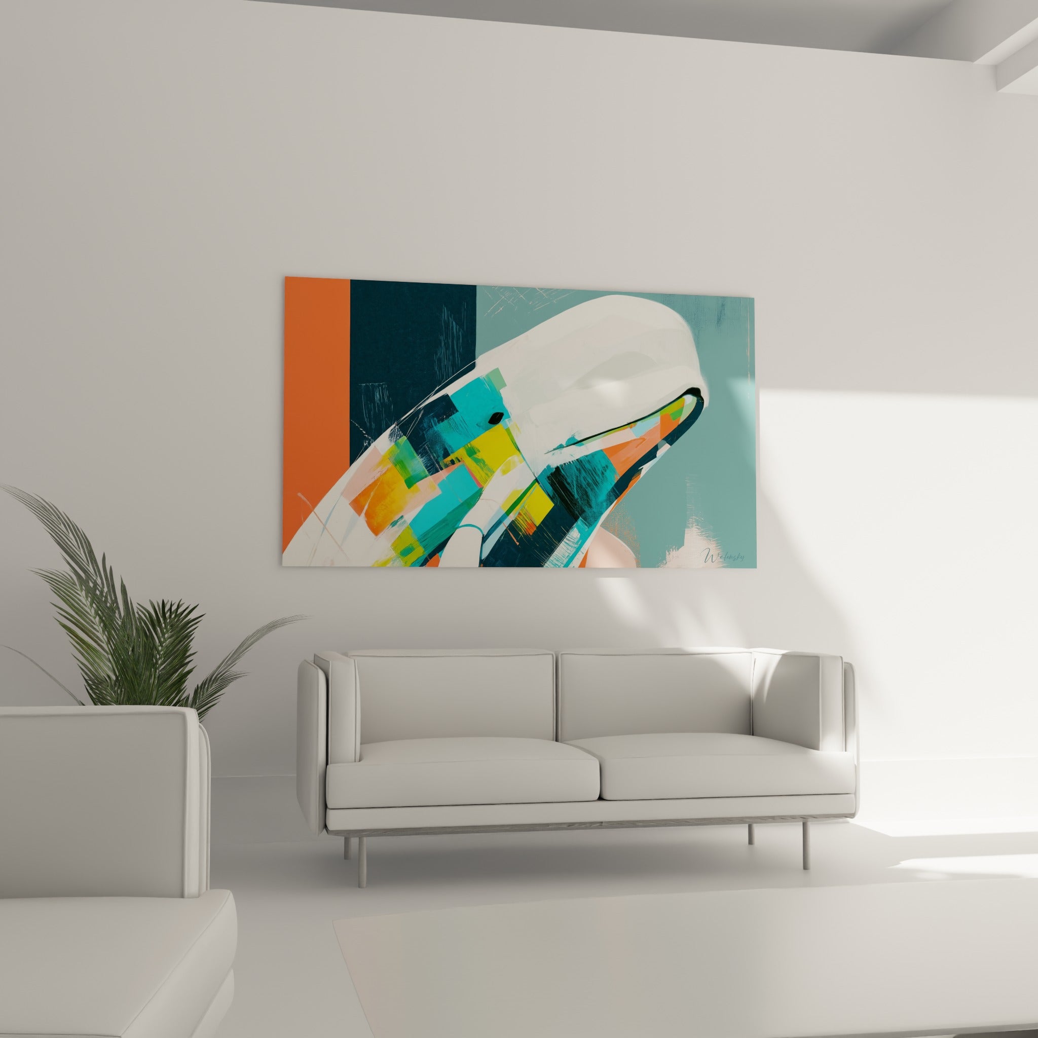Tête de beluga blanche traversée de blocs turquoise et corail, suspendue au-dessus d'un canapé dans un salon lumineux