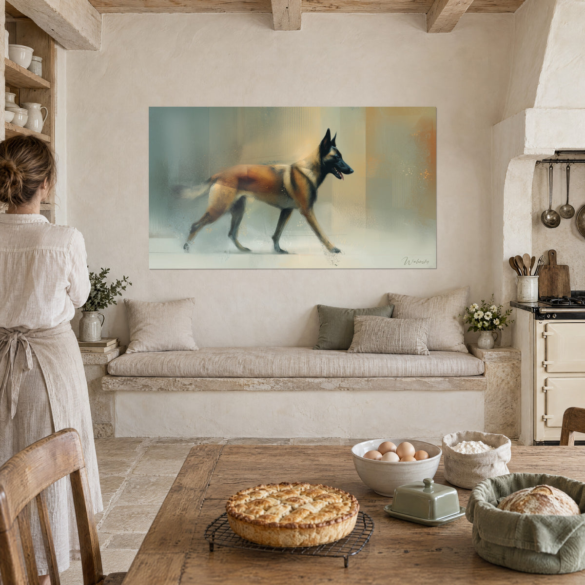 Schilderij vale hond met zwarte snuit, roze tong uit, oranje tinten en blauwgrijs, tegenover een landelijke keuken