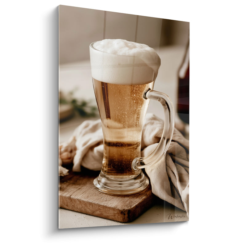 Tableau Chope ambrée et beige à anse sur planche - Linge froissé et bouteille - Edition Bière