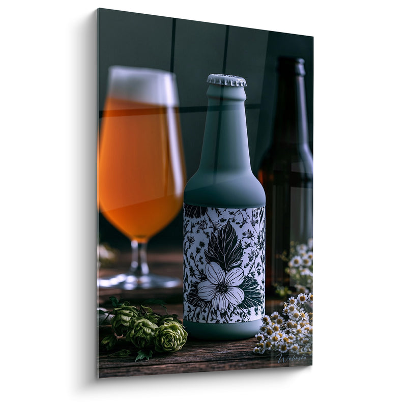 Tableau Bouteille grise à étiquette florale blanche - Petites marguerites et cônes de houblon - Edition Bière