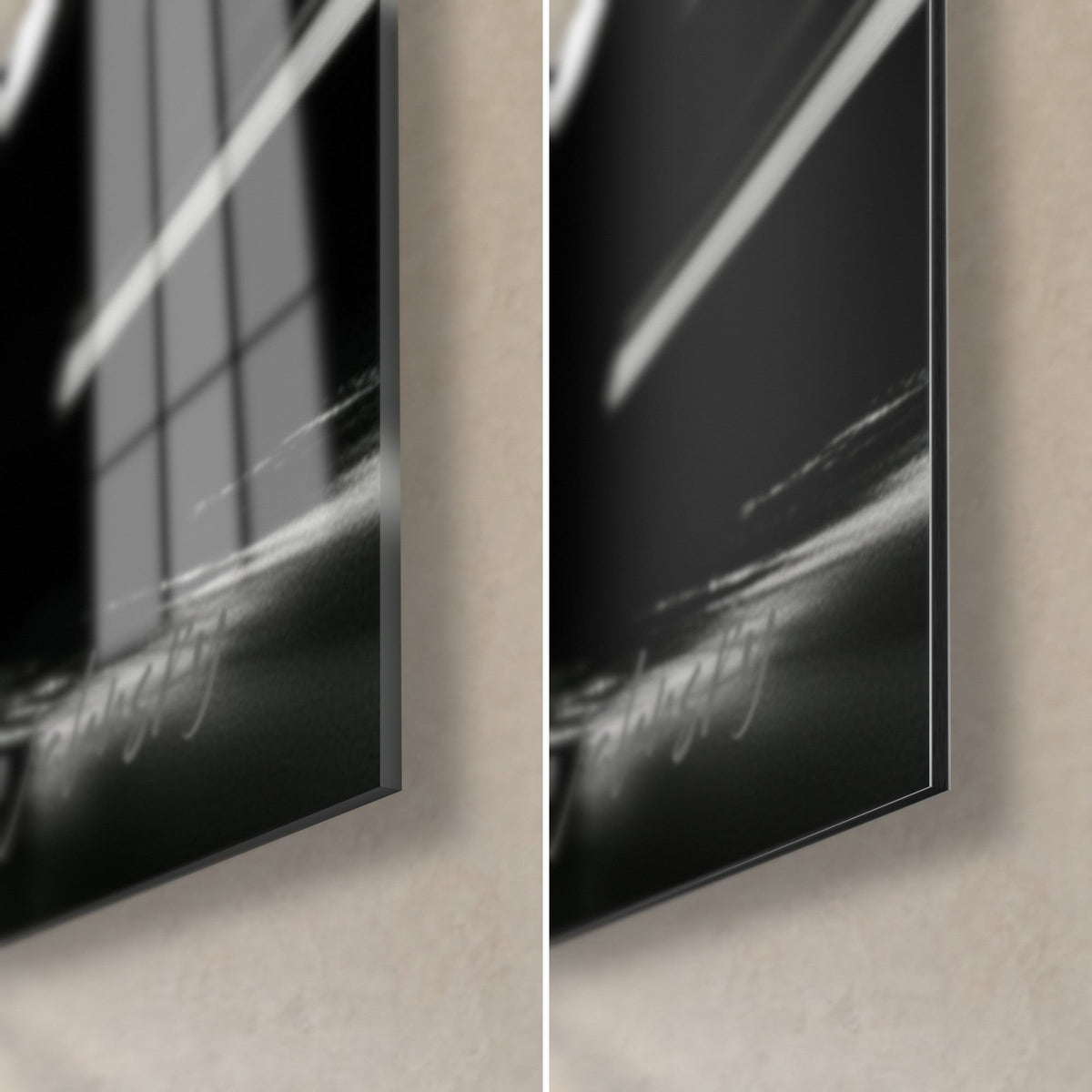 Tableau pinte dorée sur comptoir sombre, coin bas droit : verre acrylique brillant à gauche, alu Dibond mat à droite, tranche de 3 mm