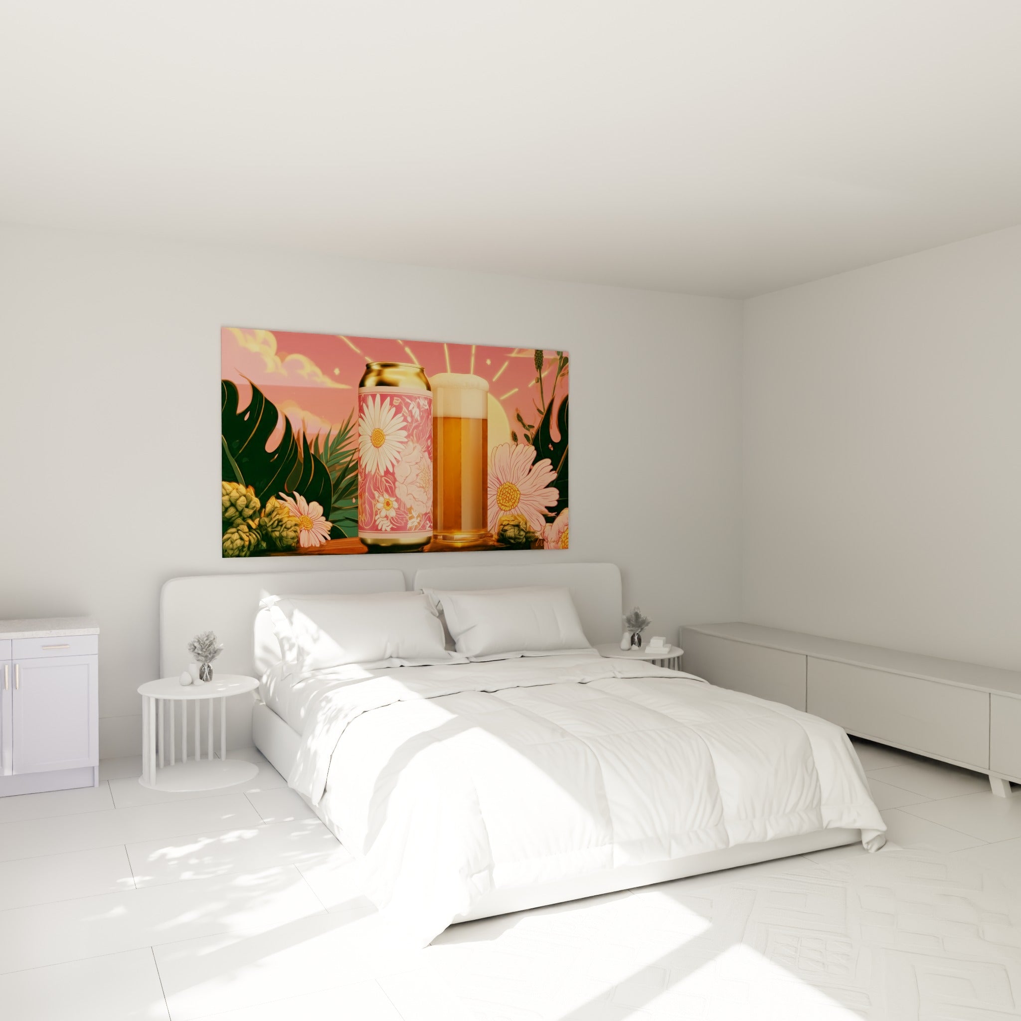 Bière florale rose et dorée illustrée au-dessus d'un lit dans une chambre claire