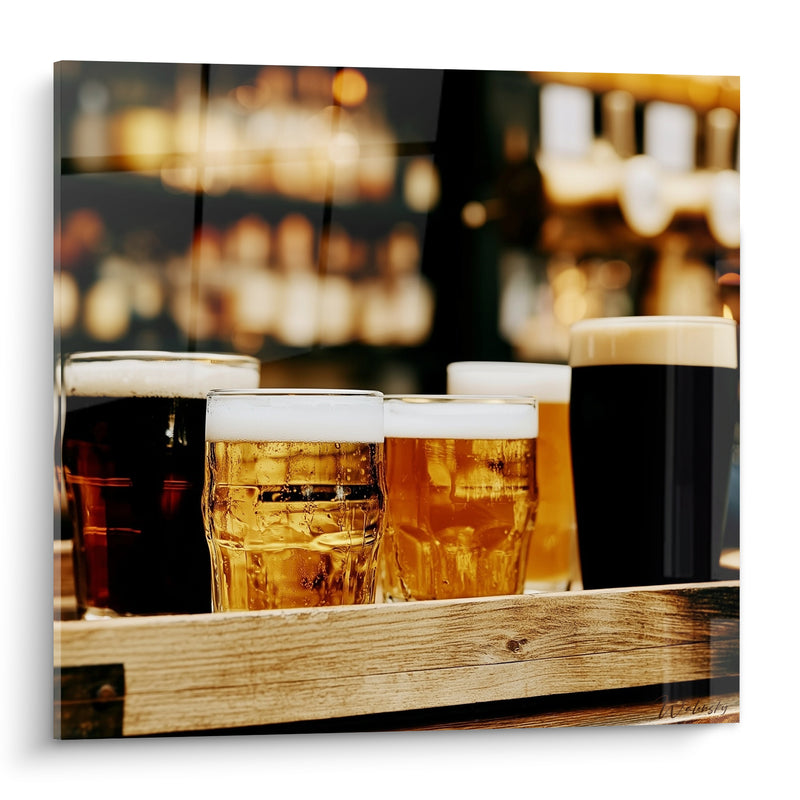 Tableau Verres noirs et dorés dans une caisse en bois - Assortiment de pintes au comptoir - Edition Bière
