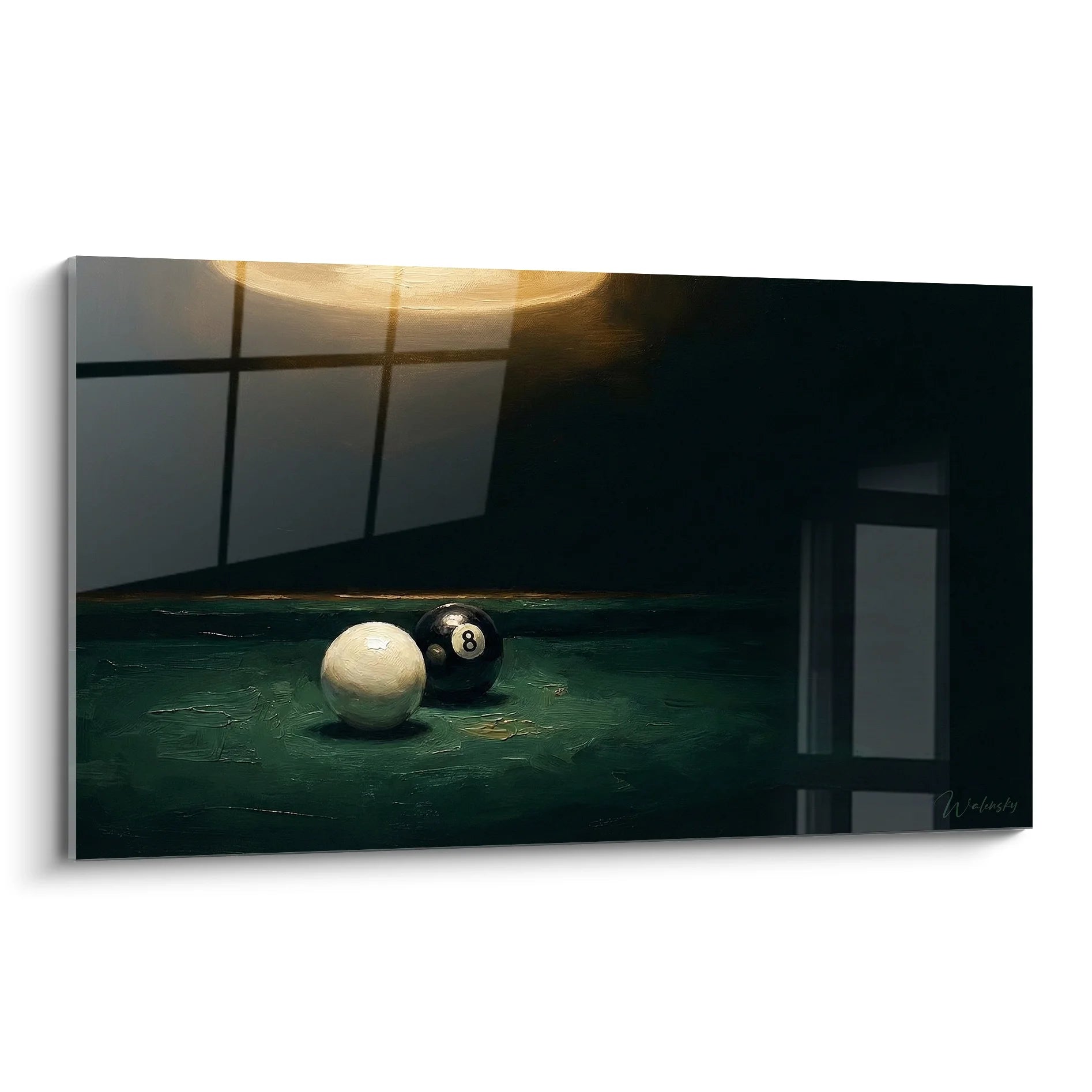Tableau billard nocturne avec boules 8 et blanche éclairées sur tapis vert vintage