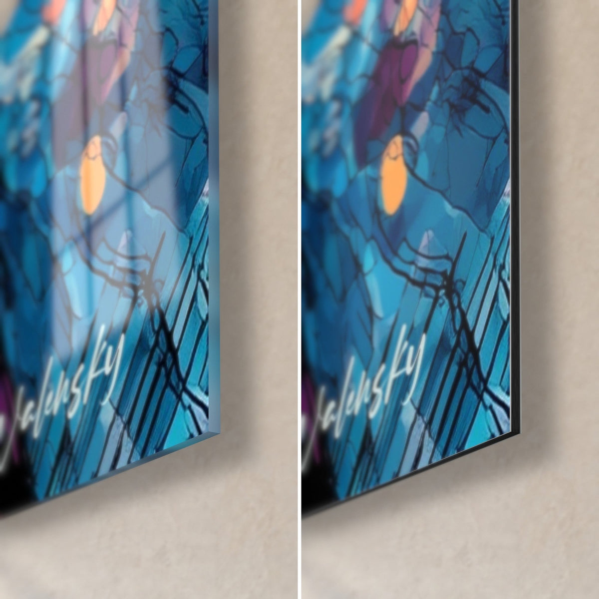 Tableau visage féminin et éclaboussures bleu cobalt et rose, coin bas droit en verre brillant à gauche, Dibond mat à droite