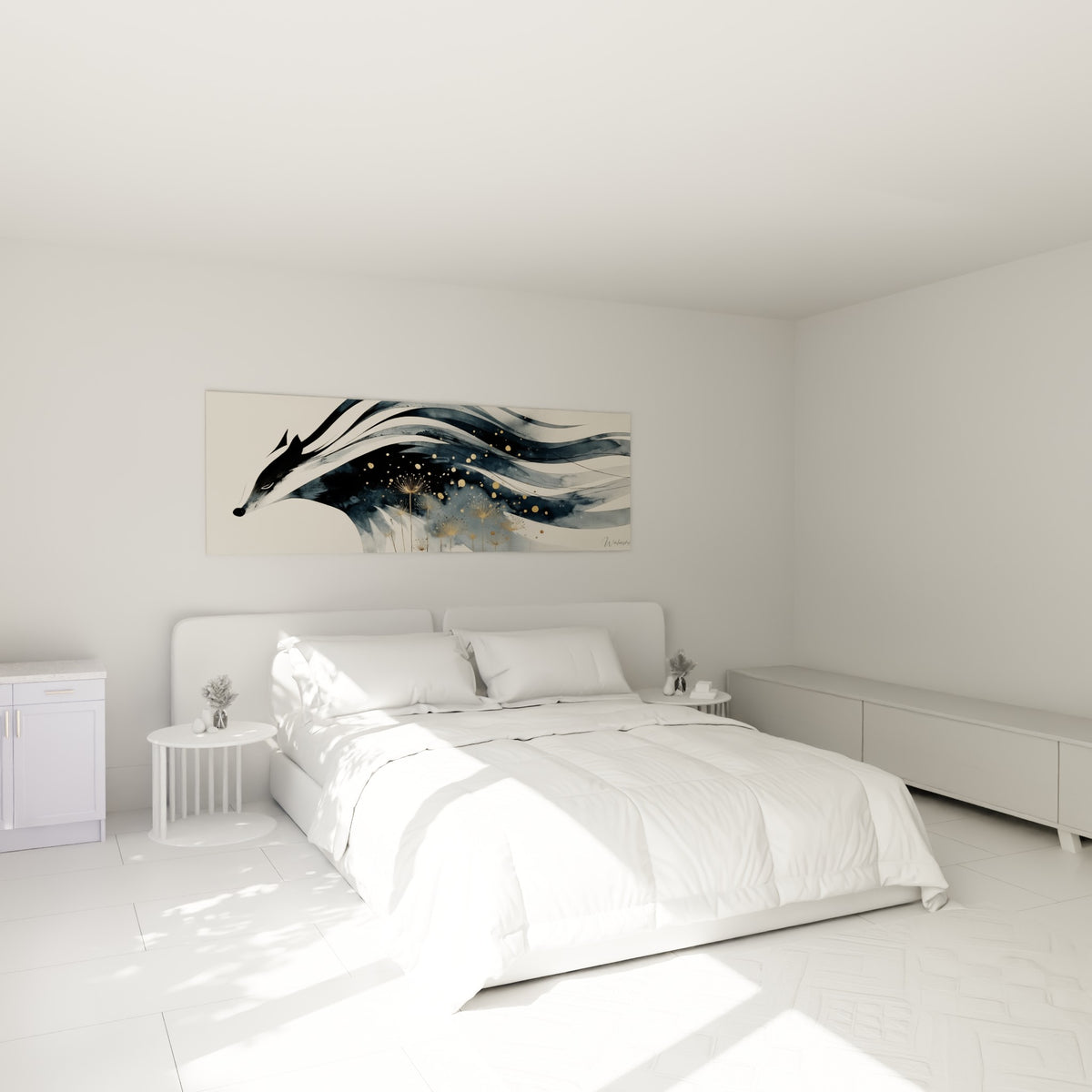 Silhouette de blaireau bleu marine et doré au-dessus d'un lit dans une chambre claire