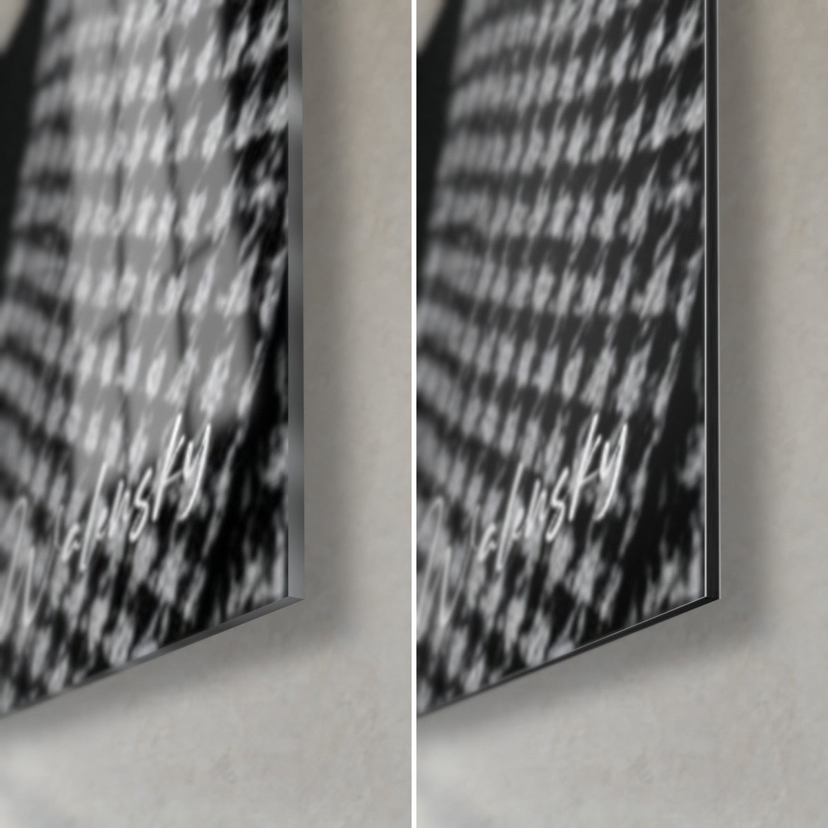Wall art badger head with white stripes, bottom right corner: glossy acrylic glass with reflections, matte black Dibond aluminium, 3 mm edge