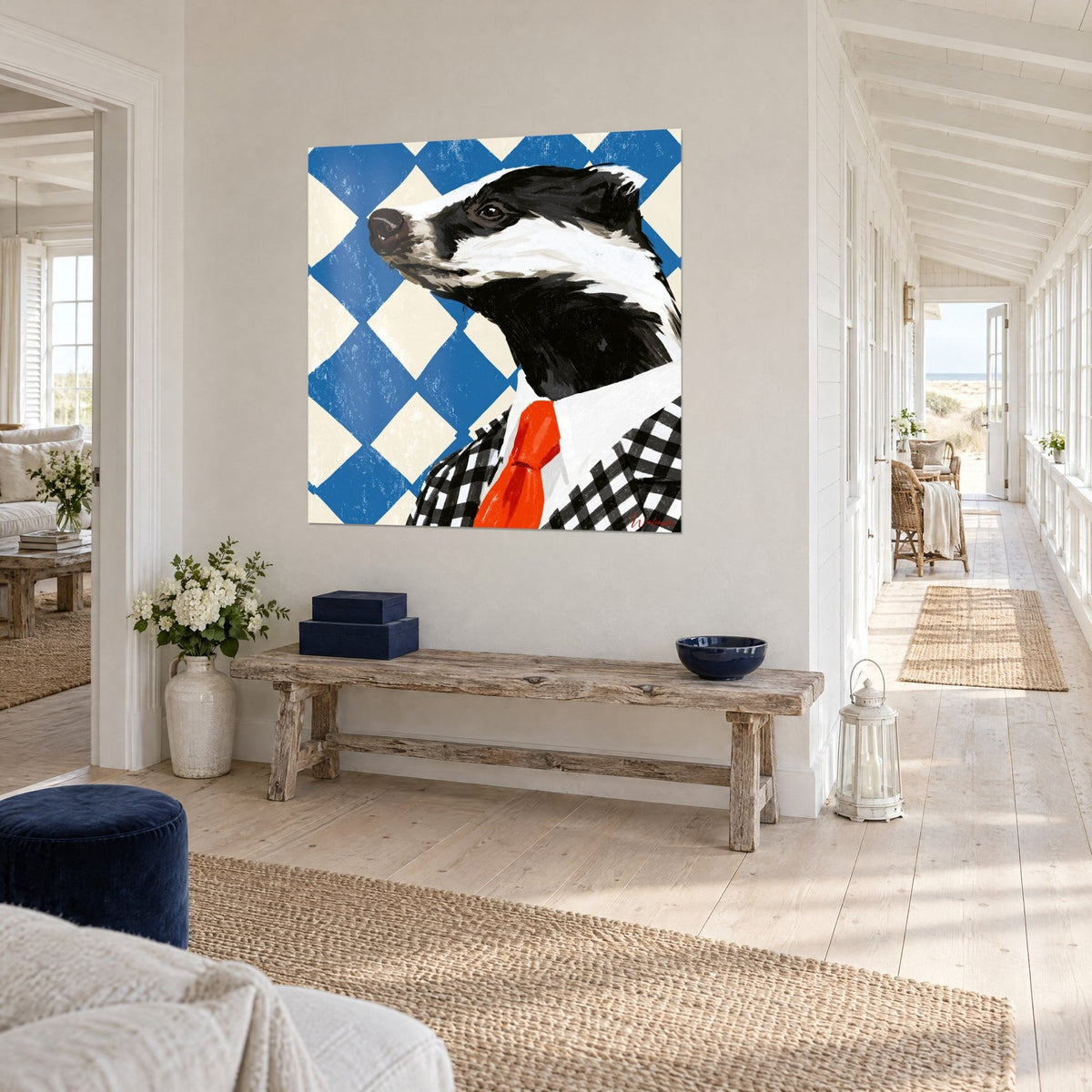 Cuadro retrato de animal con traje de cuadros, corbata rojo anaranjado, rombos azul real y marfil, pasillo de casa junto al mar