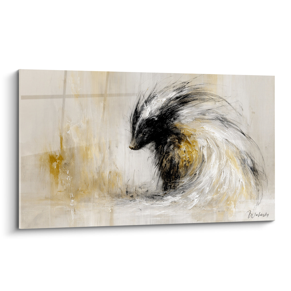 Blaireau noir et doré peint en spirale, fourrure blanche crème, fond beige texturé