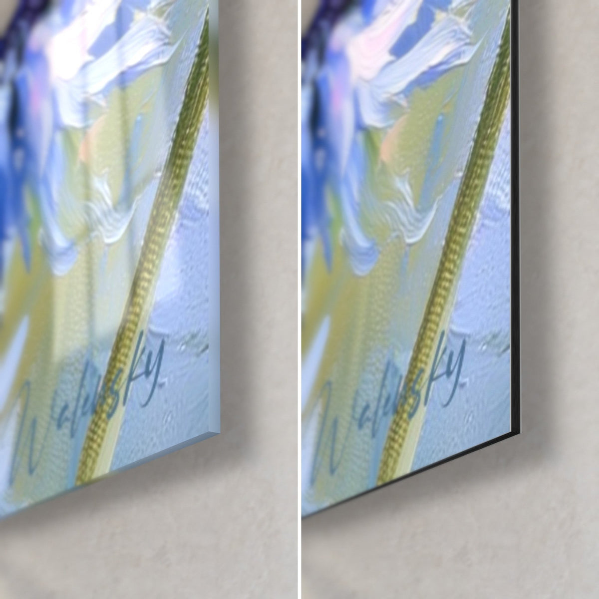 Tableau champ de bleuets, coin bas droit en verre brillant et Dibond mat bleu pervenche, tranche de 3 mm