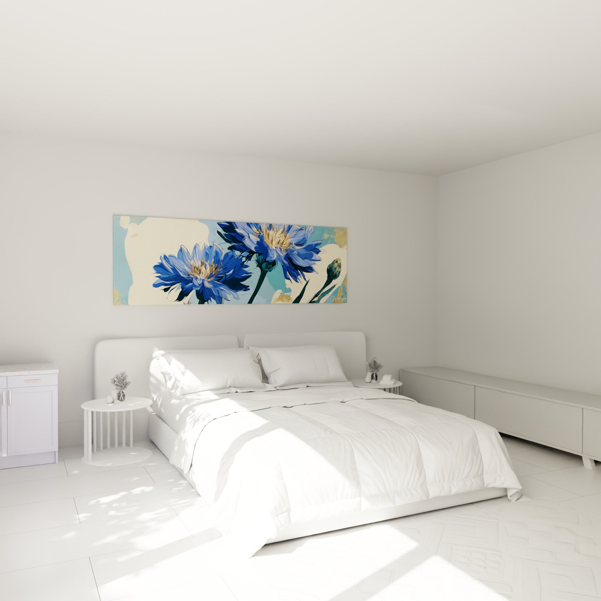 Fleurs de bleuet bleu et doré peintes au-dessus d'un lit dans une chambre claire